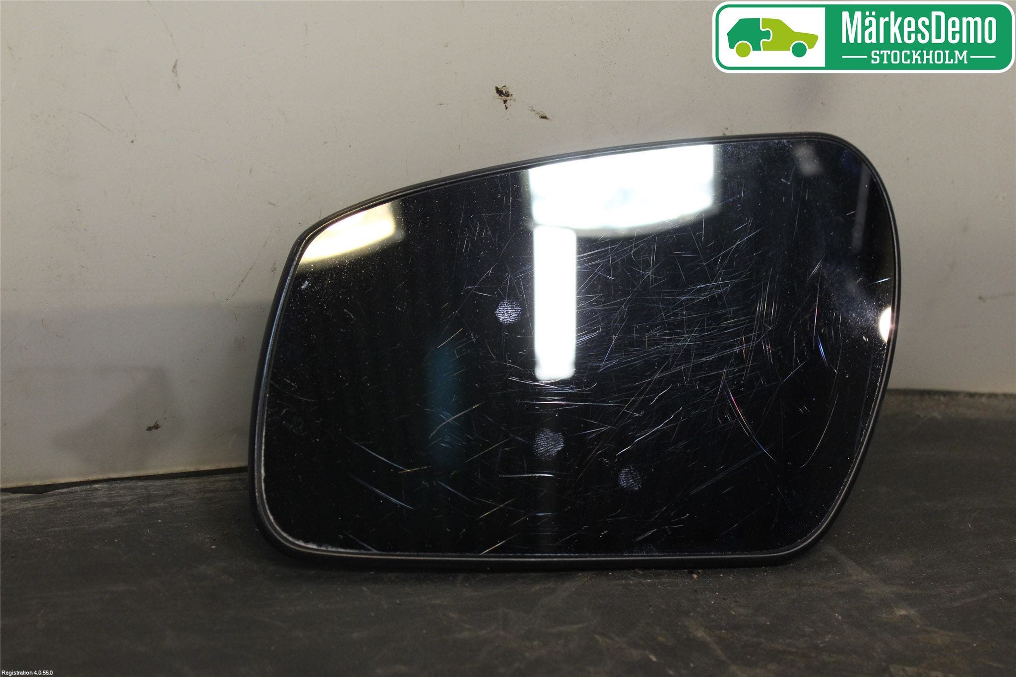 Ford FOCUS 04-07 Spegelglas Vä