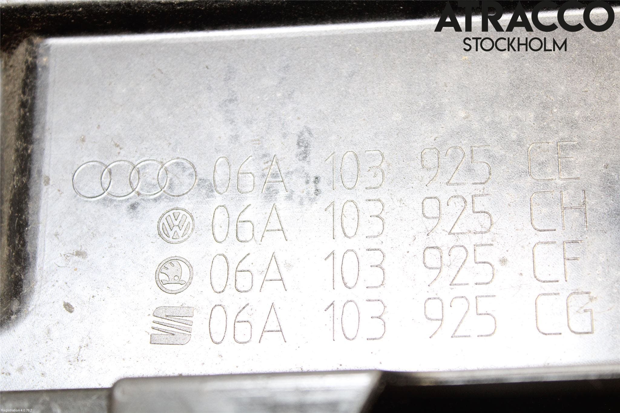 Volkswagen VW GOLF V 04-09 Motorkåpa