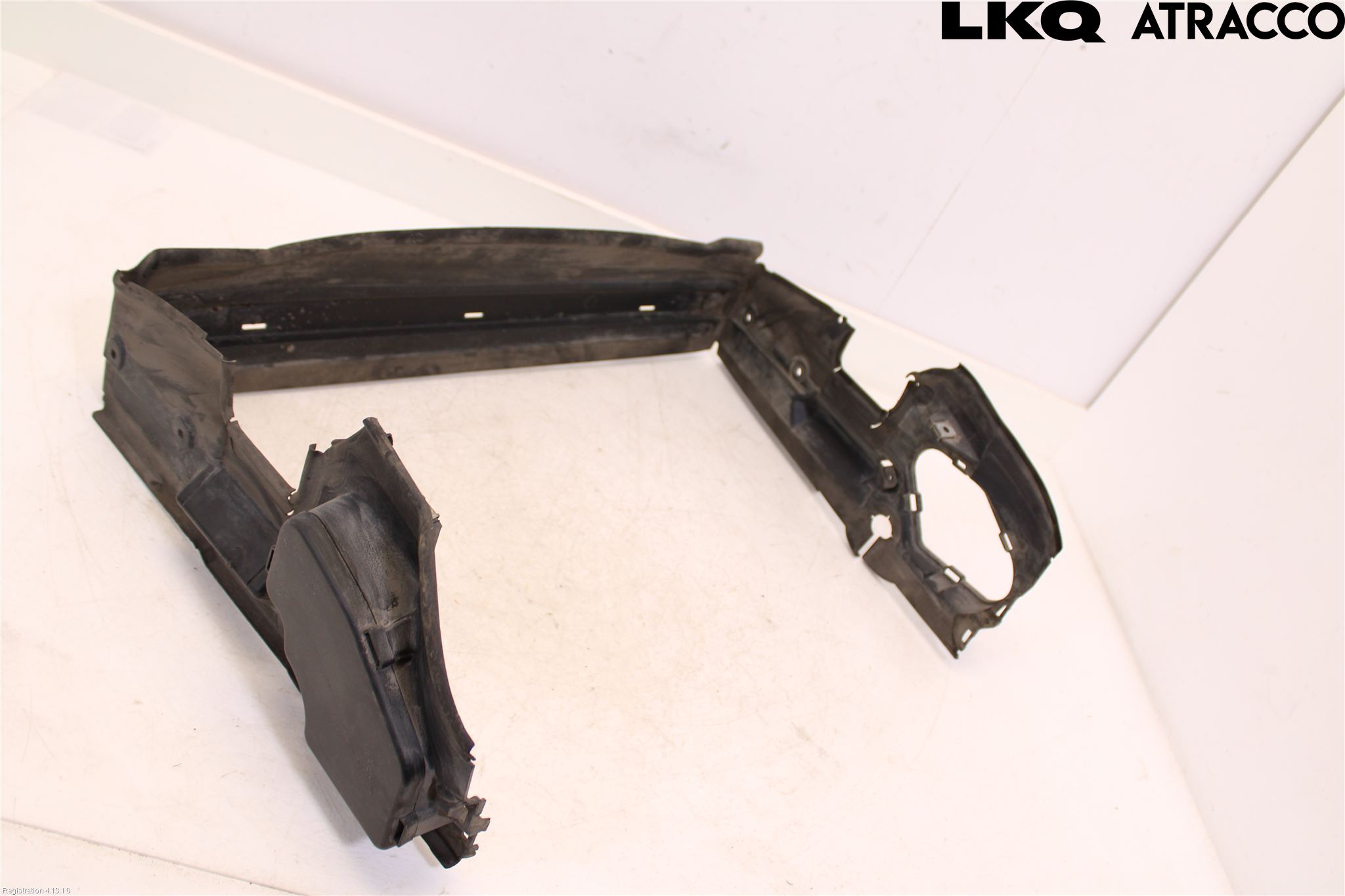 BMW 5 E60/61 Sed/Tou 02-10 Deflektor Plåt-Plast Kylning