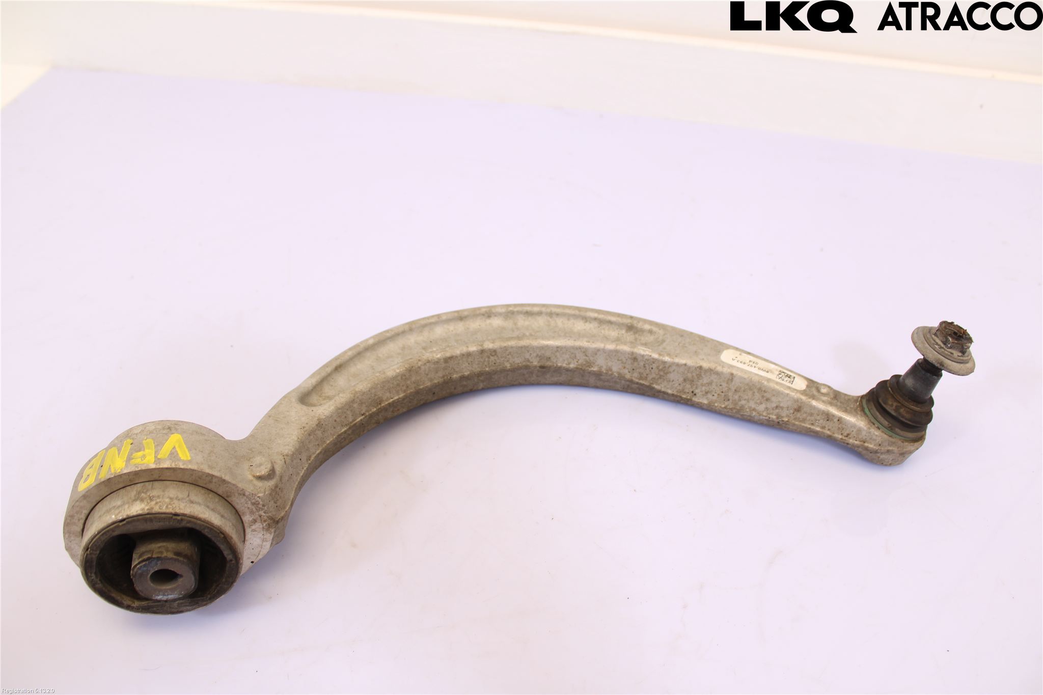 Audi A4/S4 B9 16-19 Bärarm Fram Undre Vä