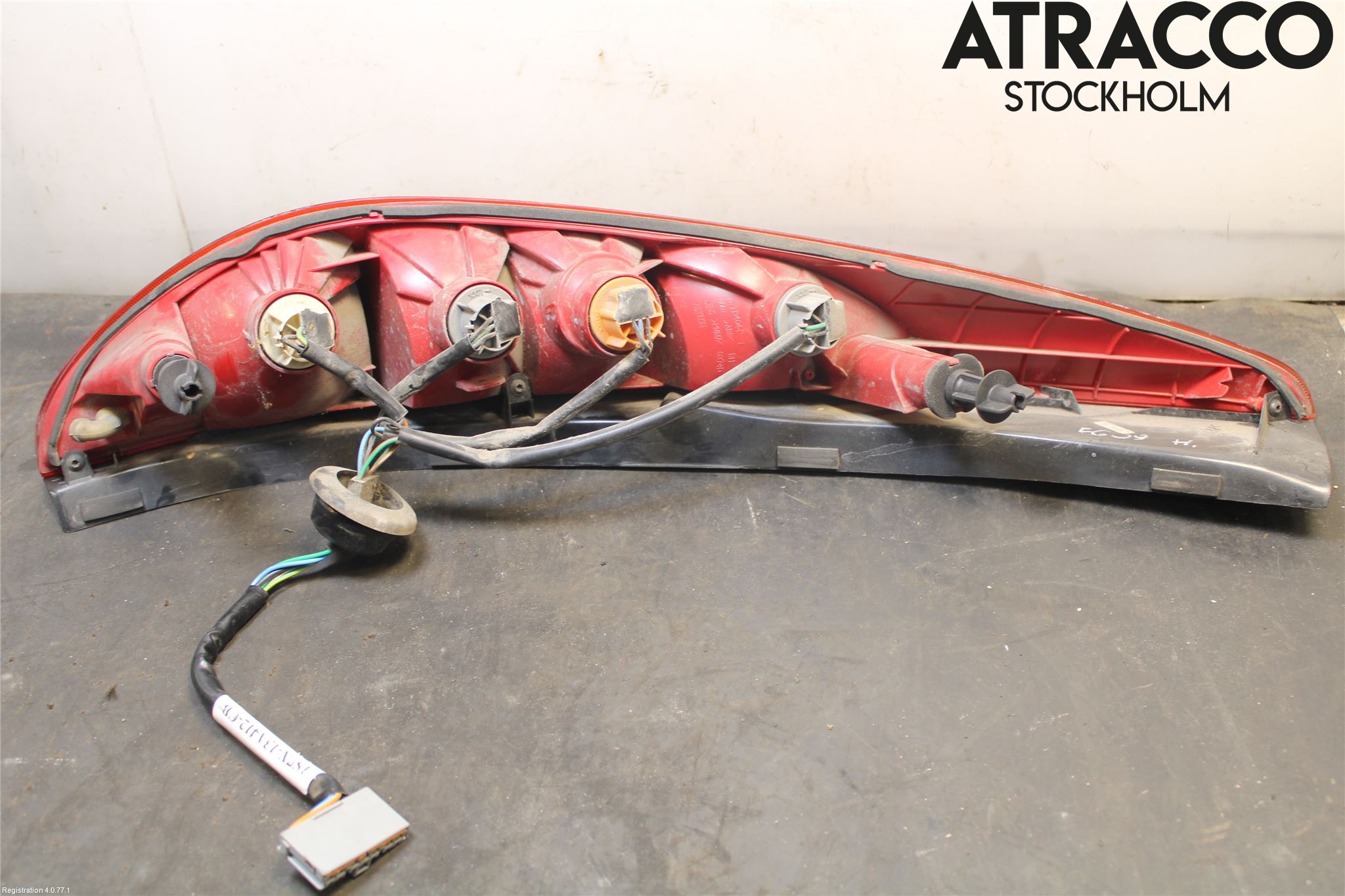 Ford MONDEO     01-06 Bakljus Höger