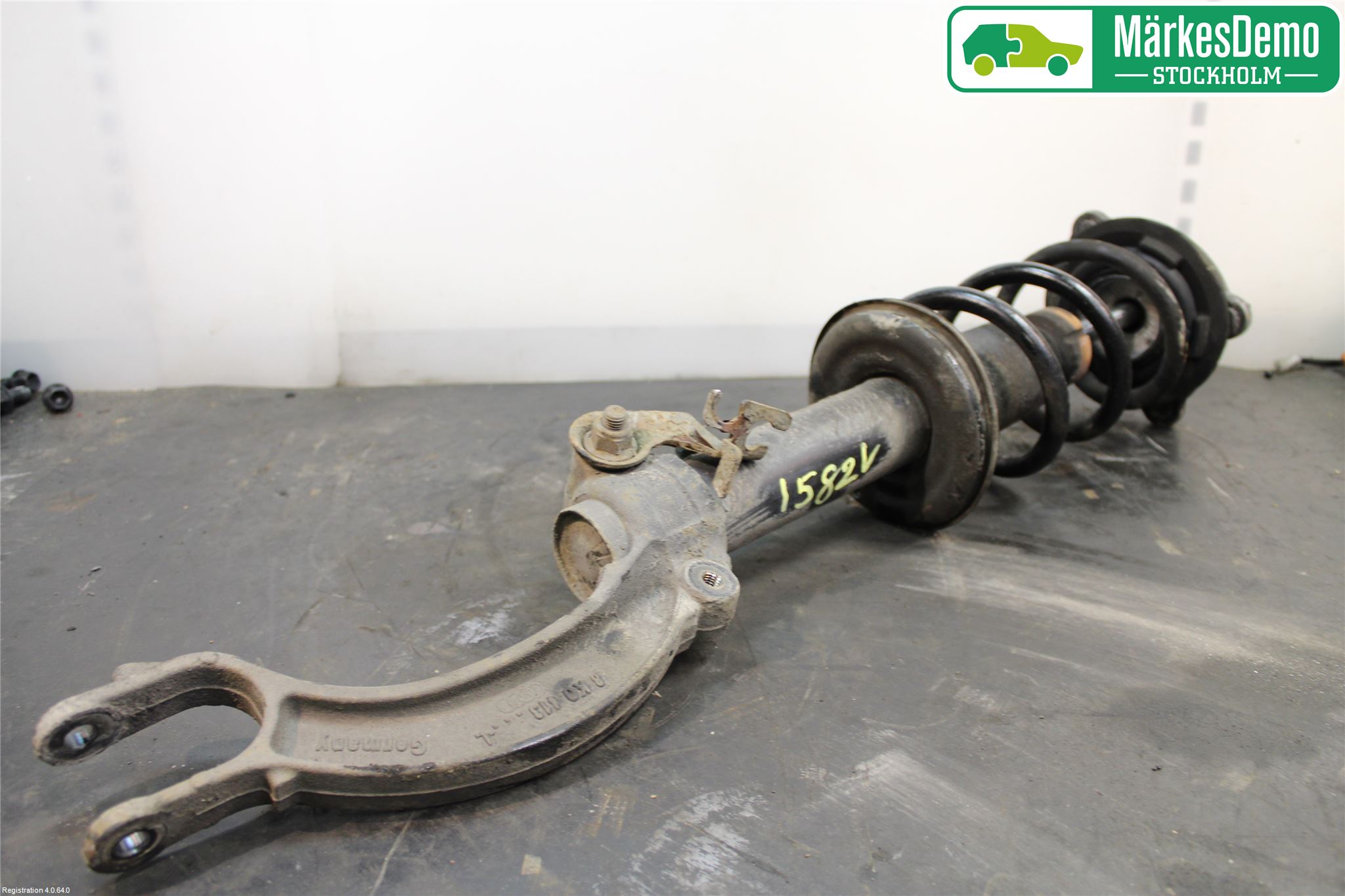 Audi A6/S6 4G 11-18 Fjäderben Fram Vänster