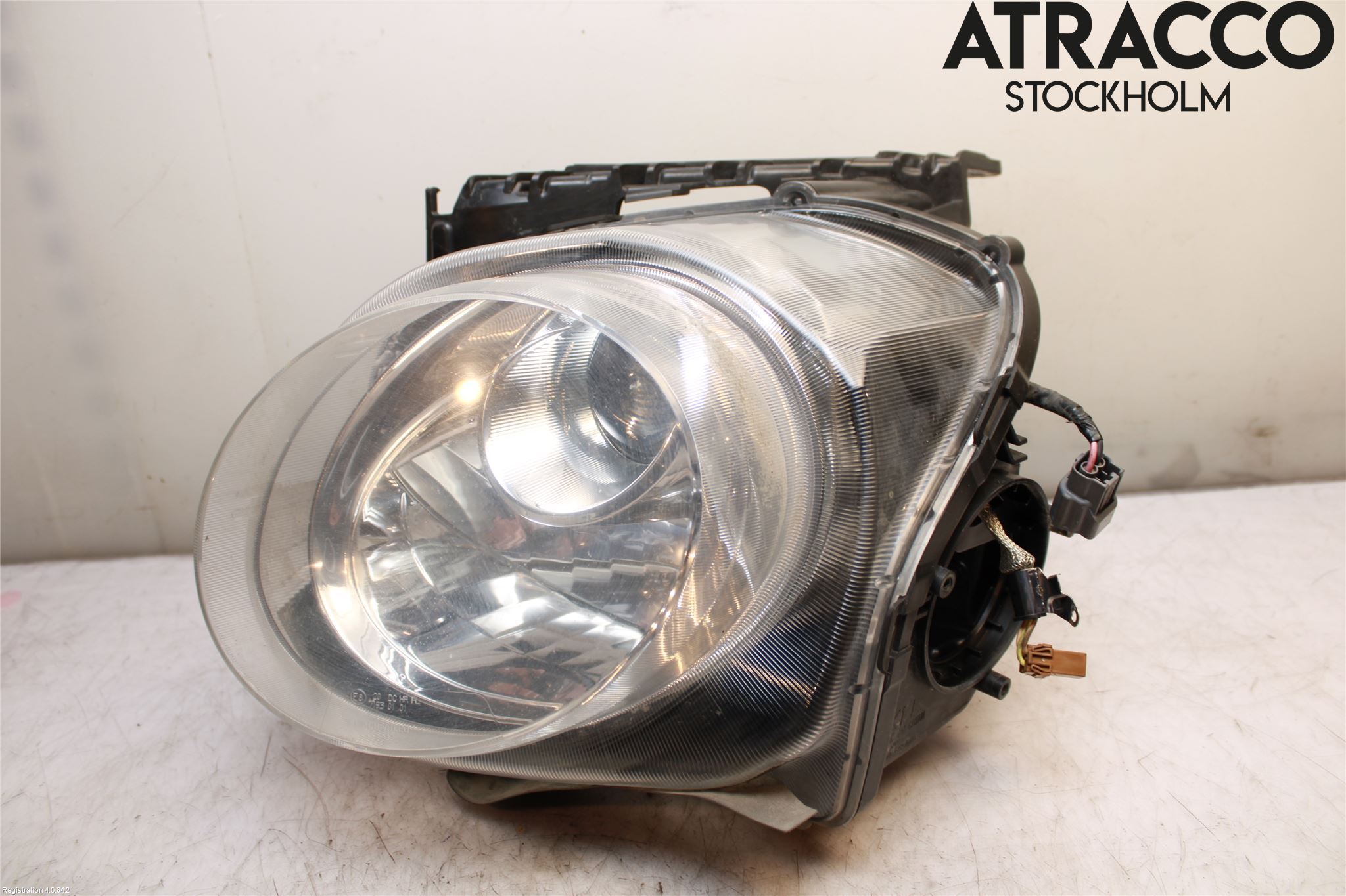 Nissan JUKE 14-19 Strålkastare Vänster