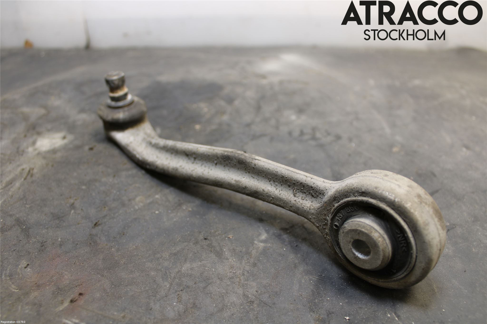 Audi Q5 09-16 Bärarm Fram Övre Hö