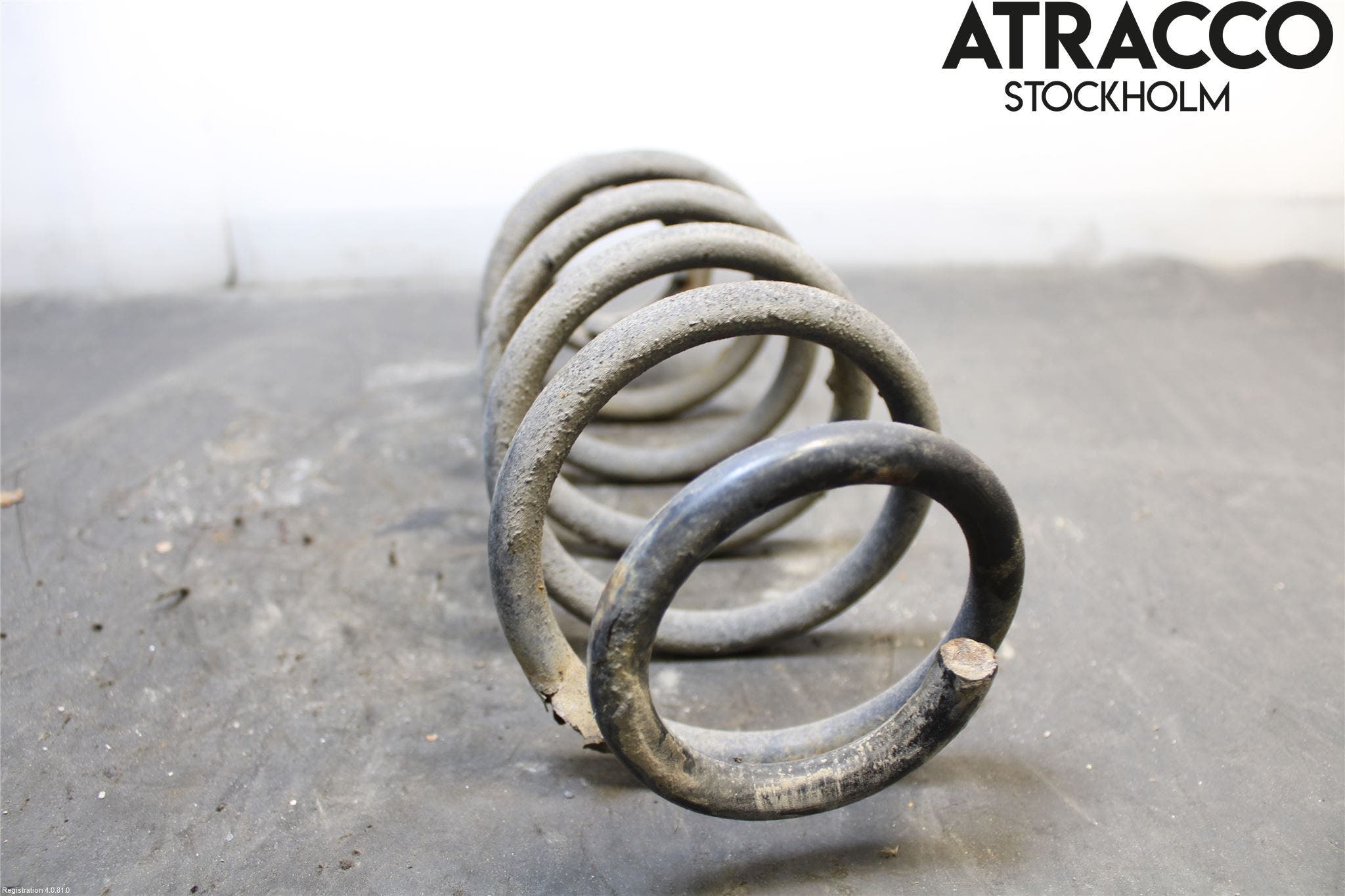 Toyota URBAN CRUISER Fjäder Bak