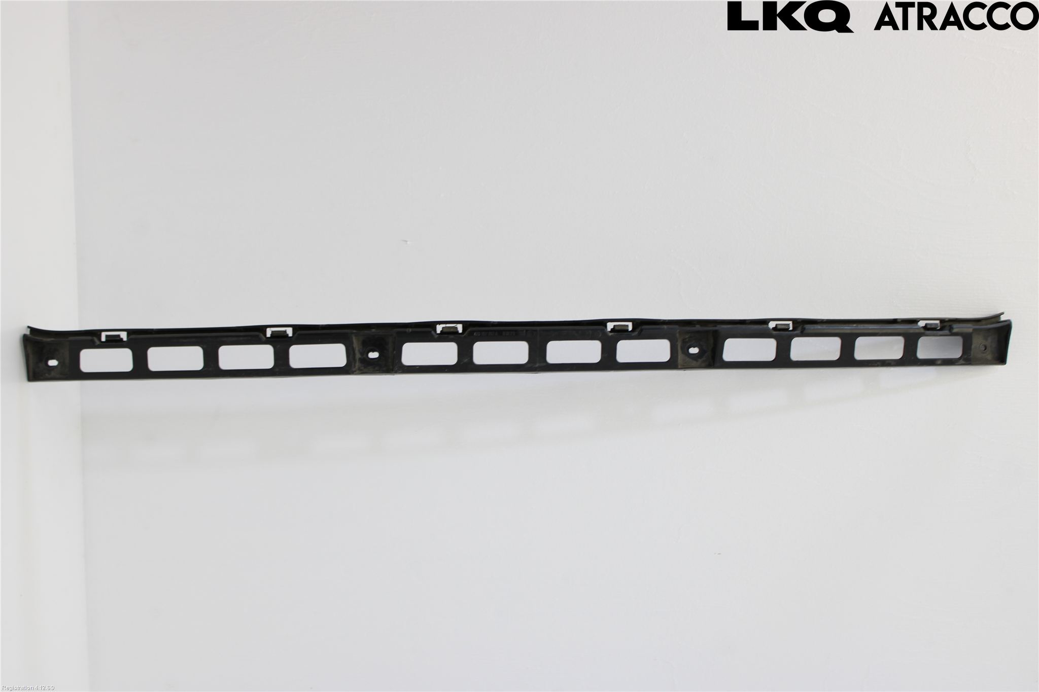 Volkswagen VW POLO 10-17 Stötfångardel Bak Mitt
