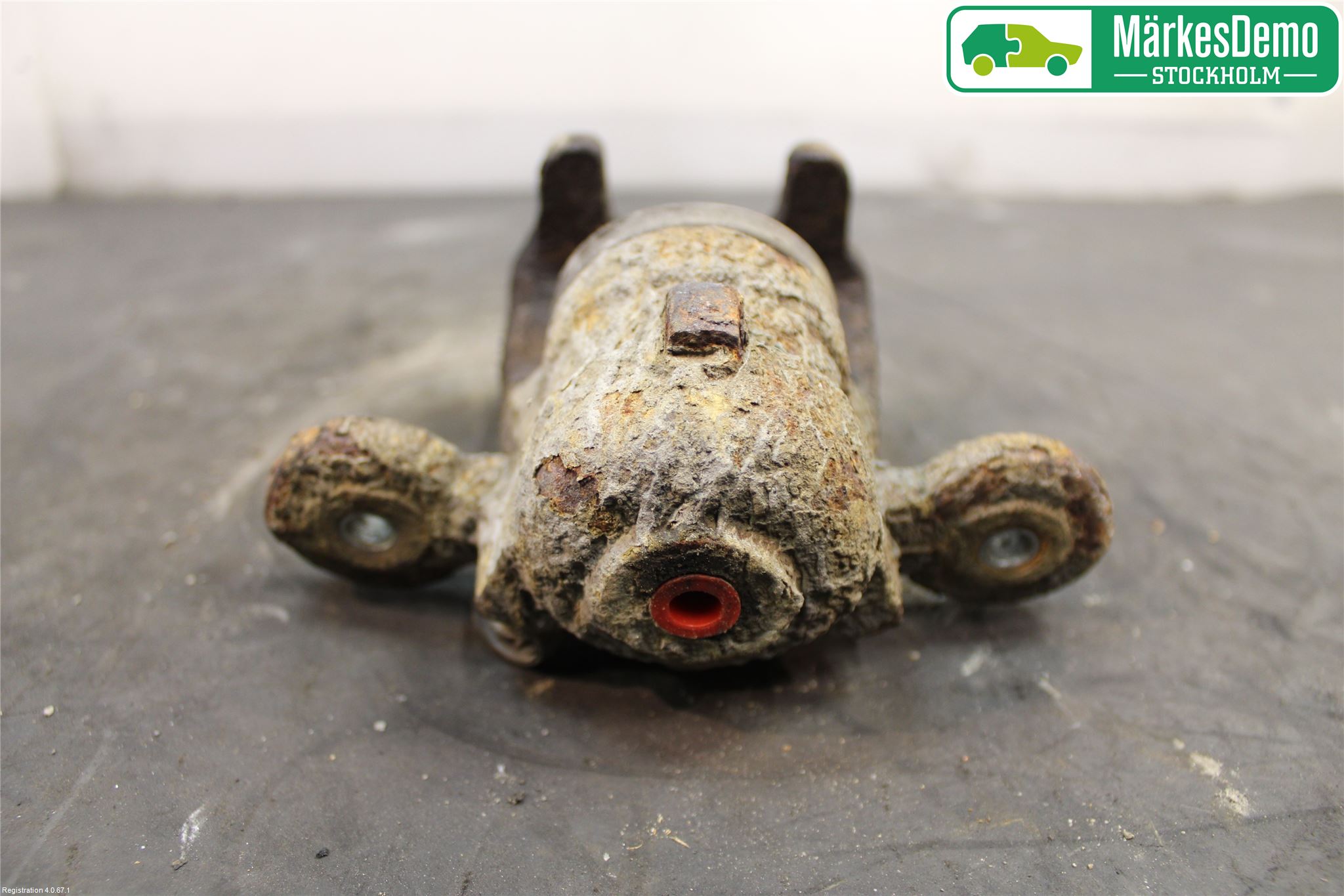 BMW 1 E87/81 5D/3D 03-11 Bromsok Bak Höger