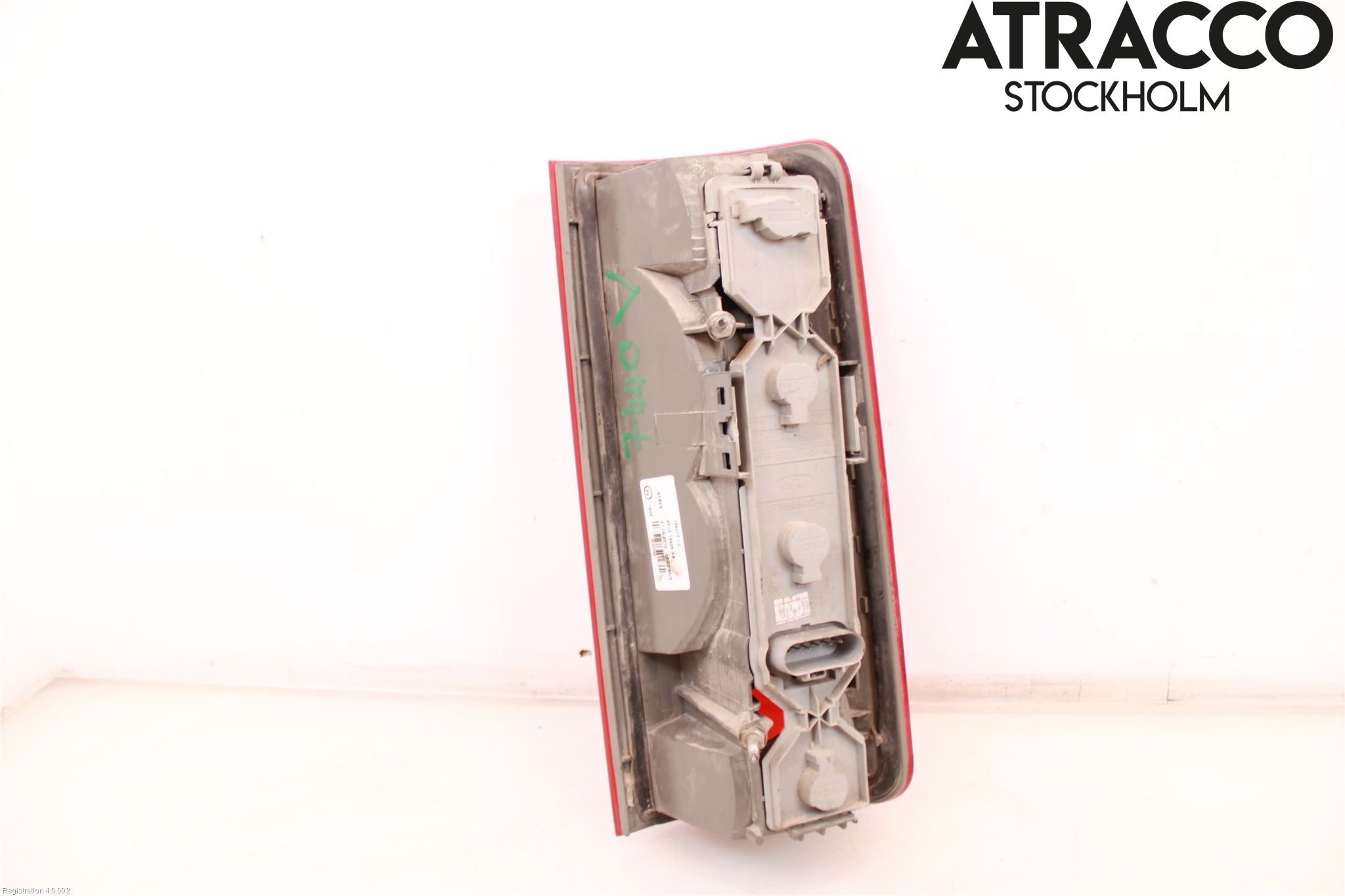 Ford TRANSIT CONNECT 03-08 Bakljus Vänster