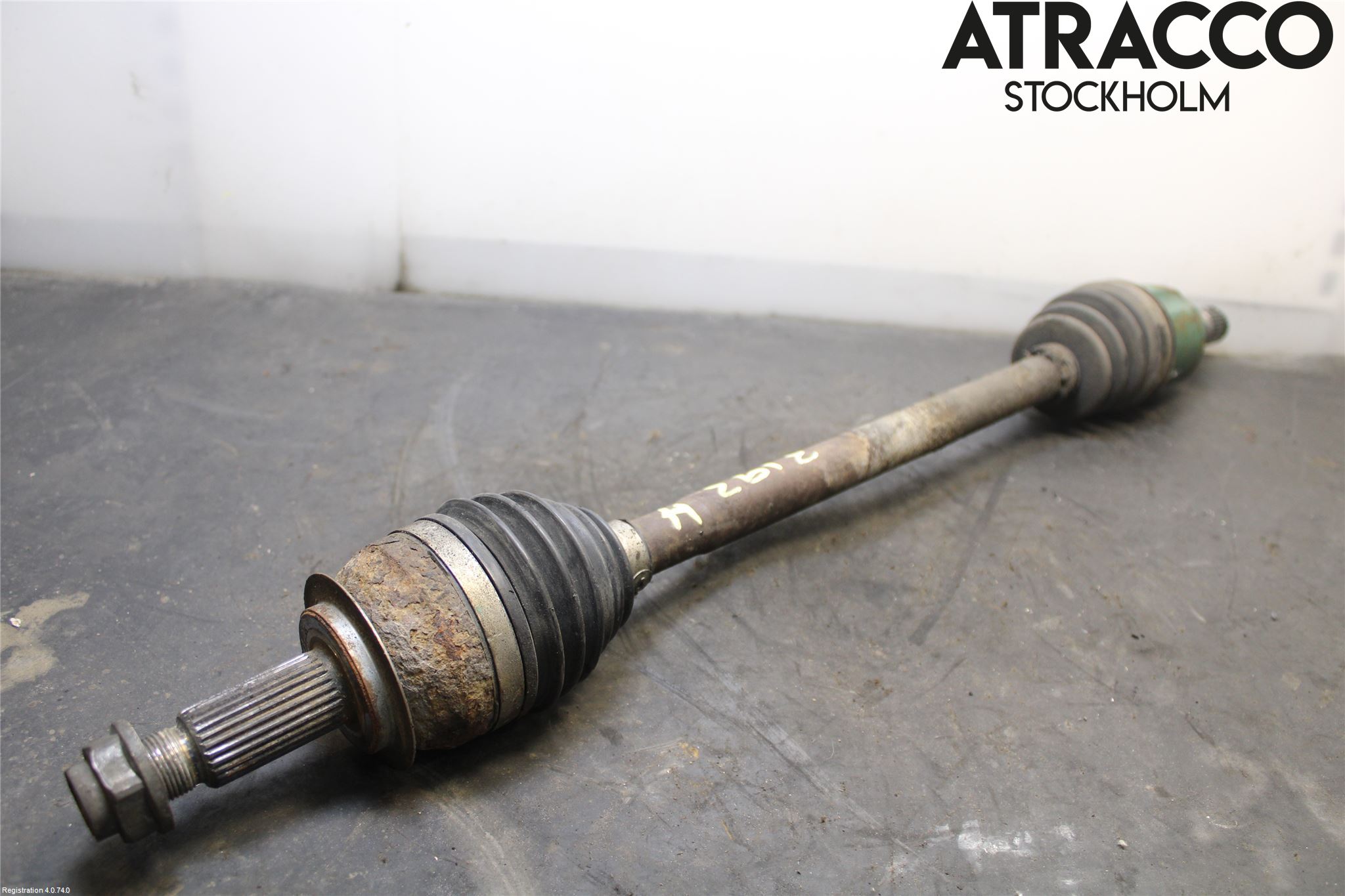 Subaru LEGACY    04-06 Drivaxel Fram Höger