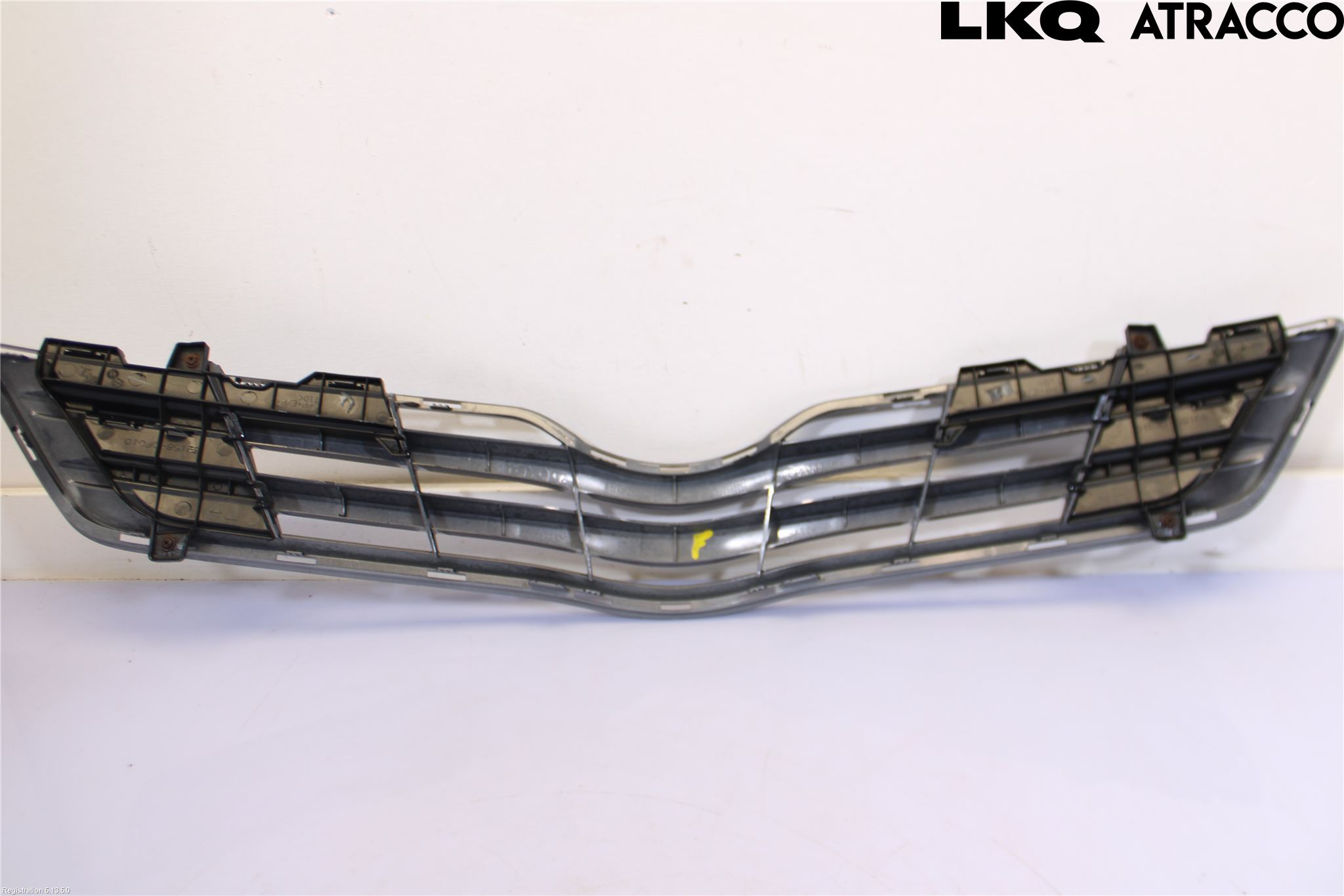 Toyota VERSO 09-18 Grill Komp