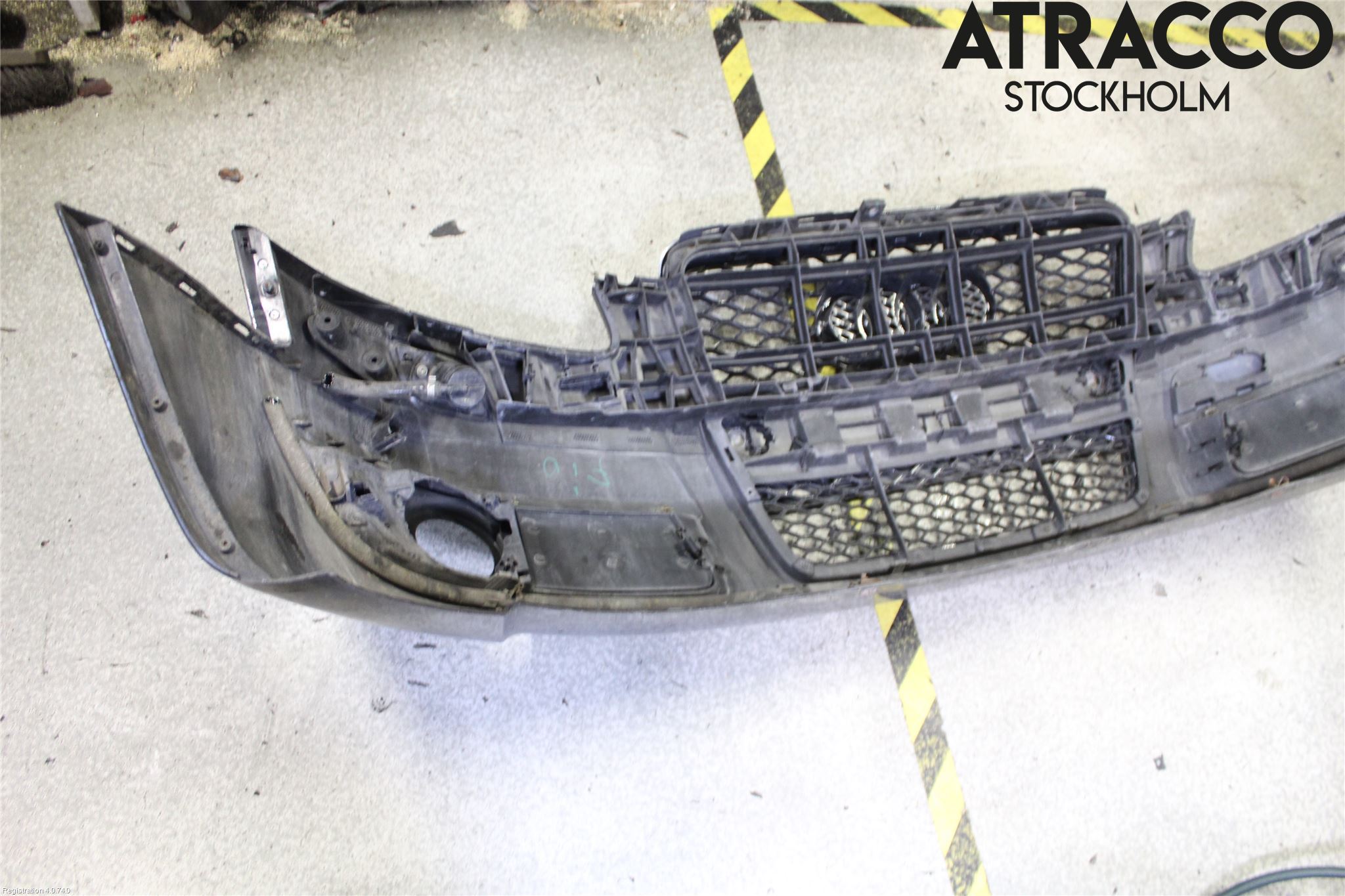 Audi A4/S4 01-05 Stötfångarbeklädnad Fram