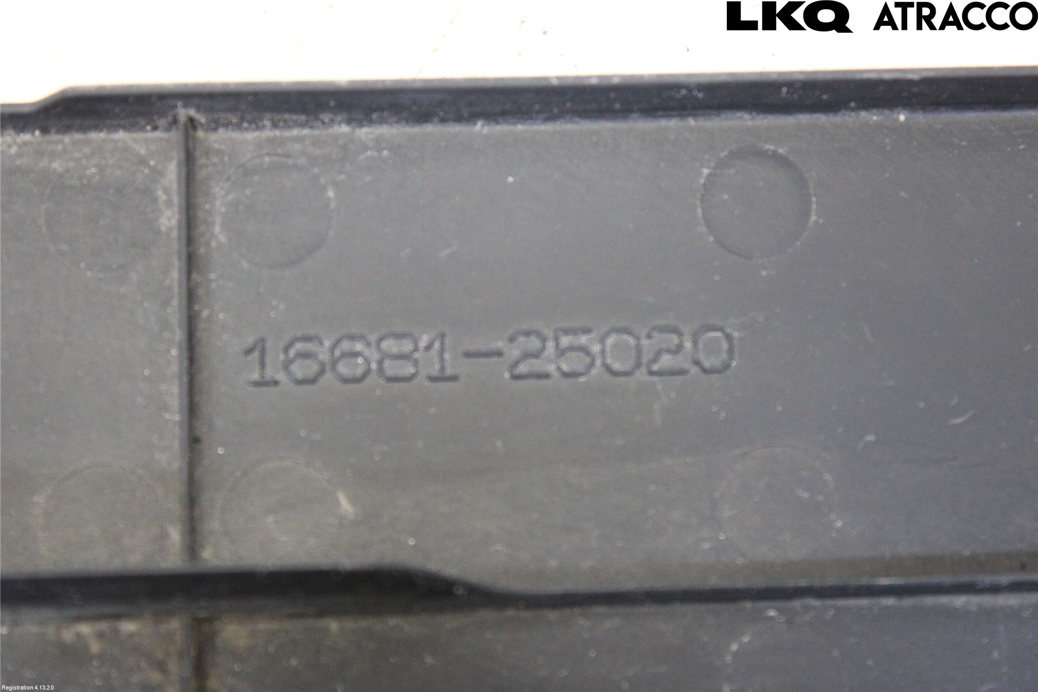 Toyota RAV4 19- Täckplast Front