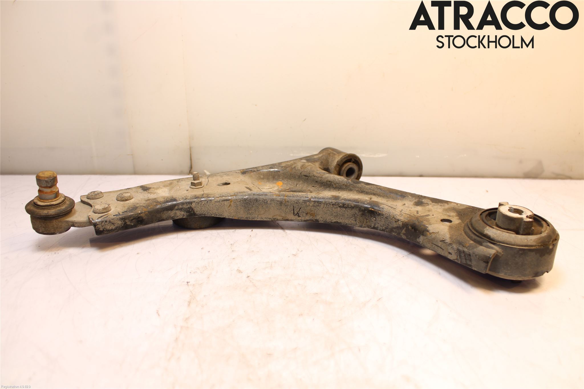 Ford FOCUS 19- Bärarm Fram Undre Vä