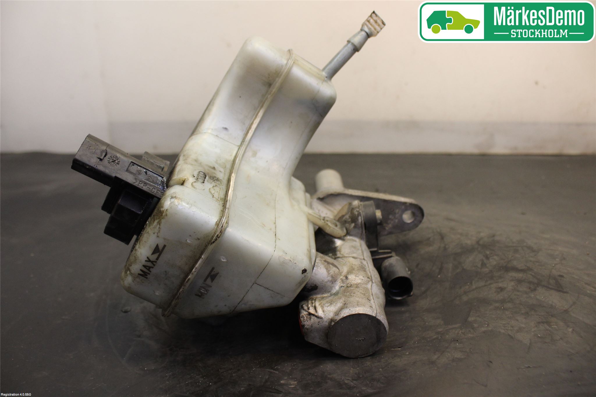 Volkswagen VW PASSAT 05-11 Broms Huvudcylinder