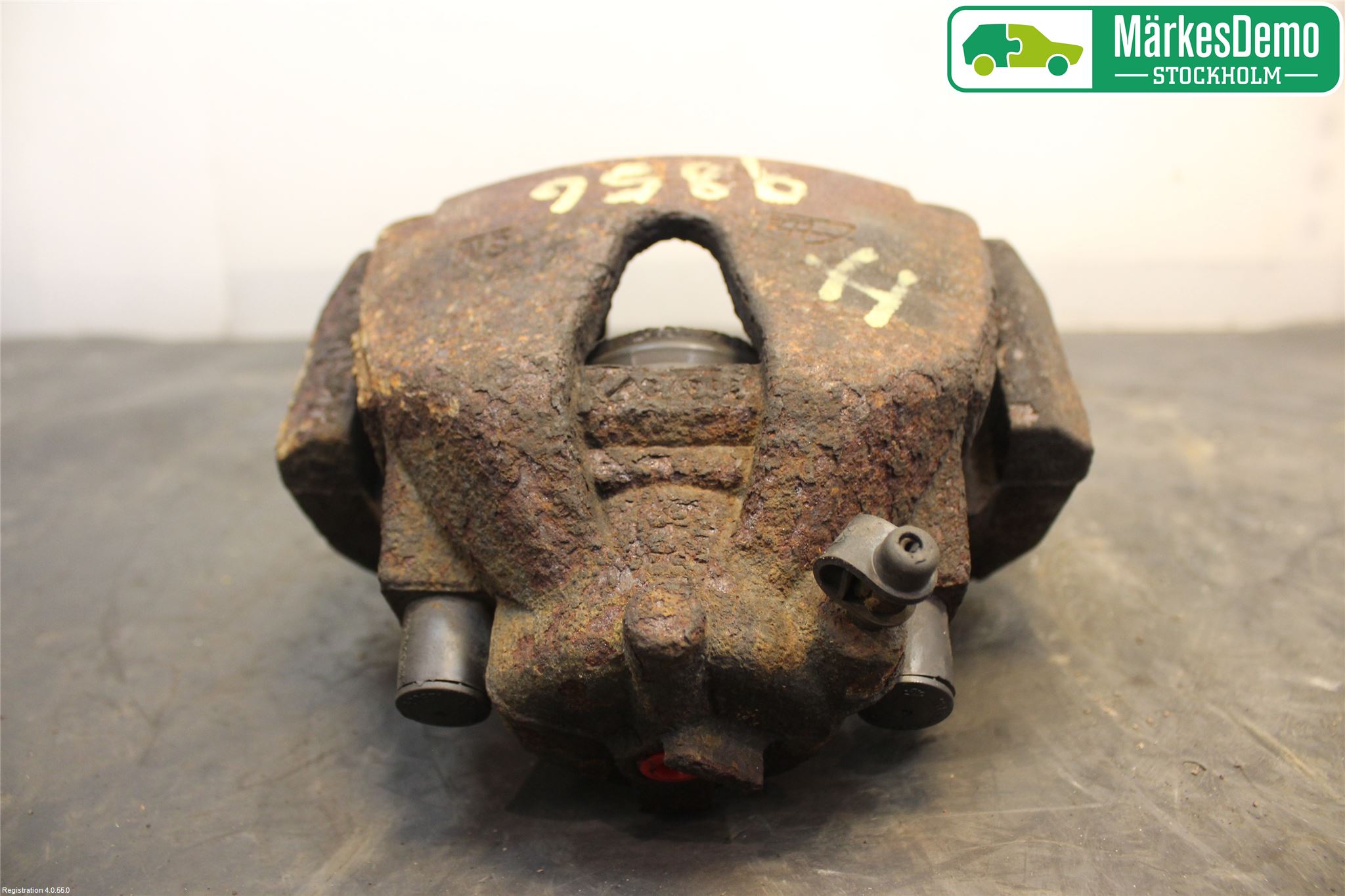 Saab 9-5     06-10 Bromsok Fram Höger