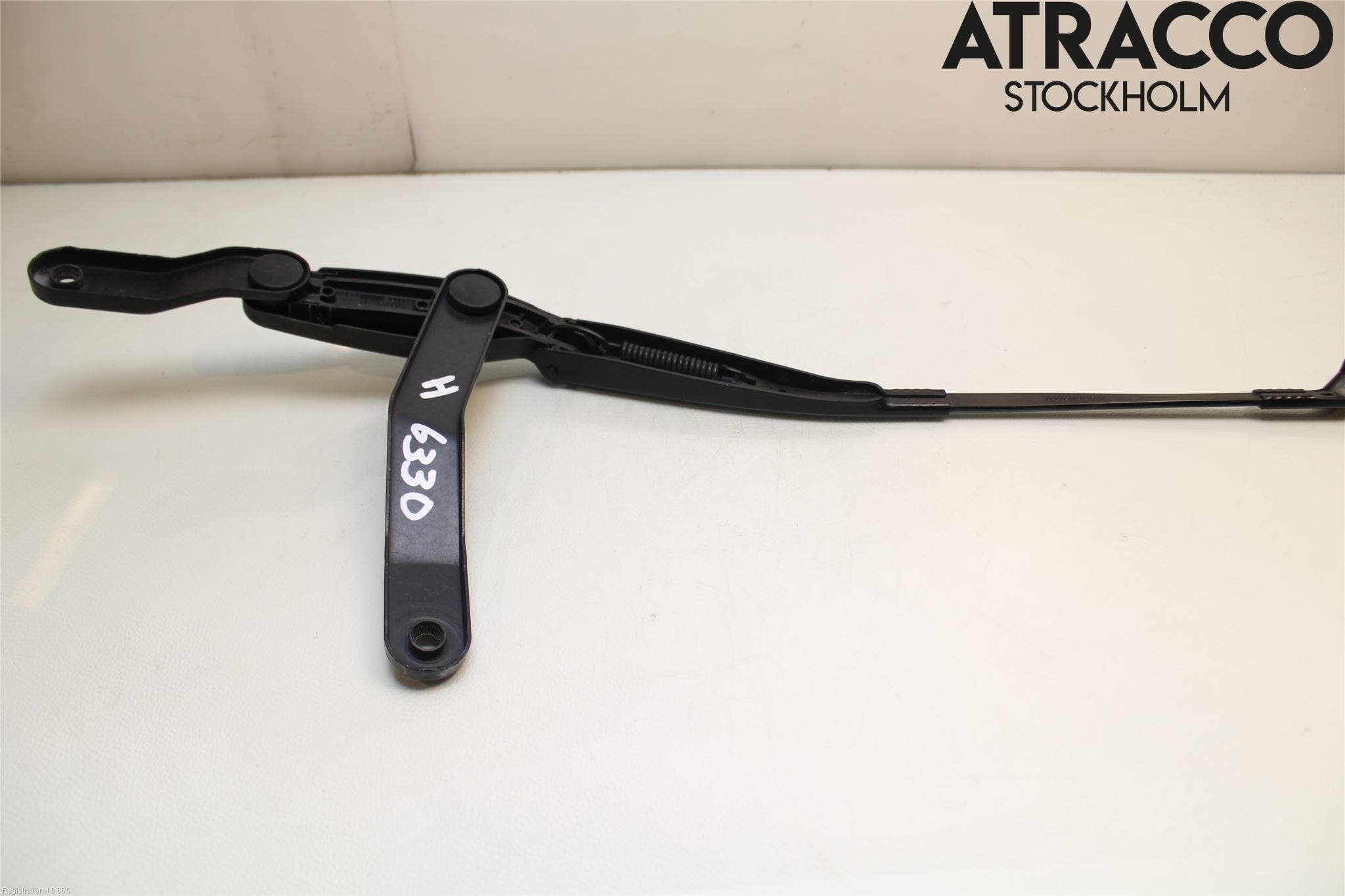 Mercedes-Benz MB E-KLASS (W212) 09-16 Torkararm Armar Vindruta