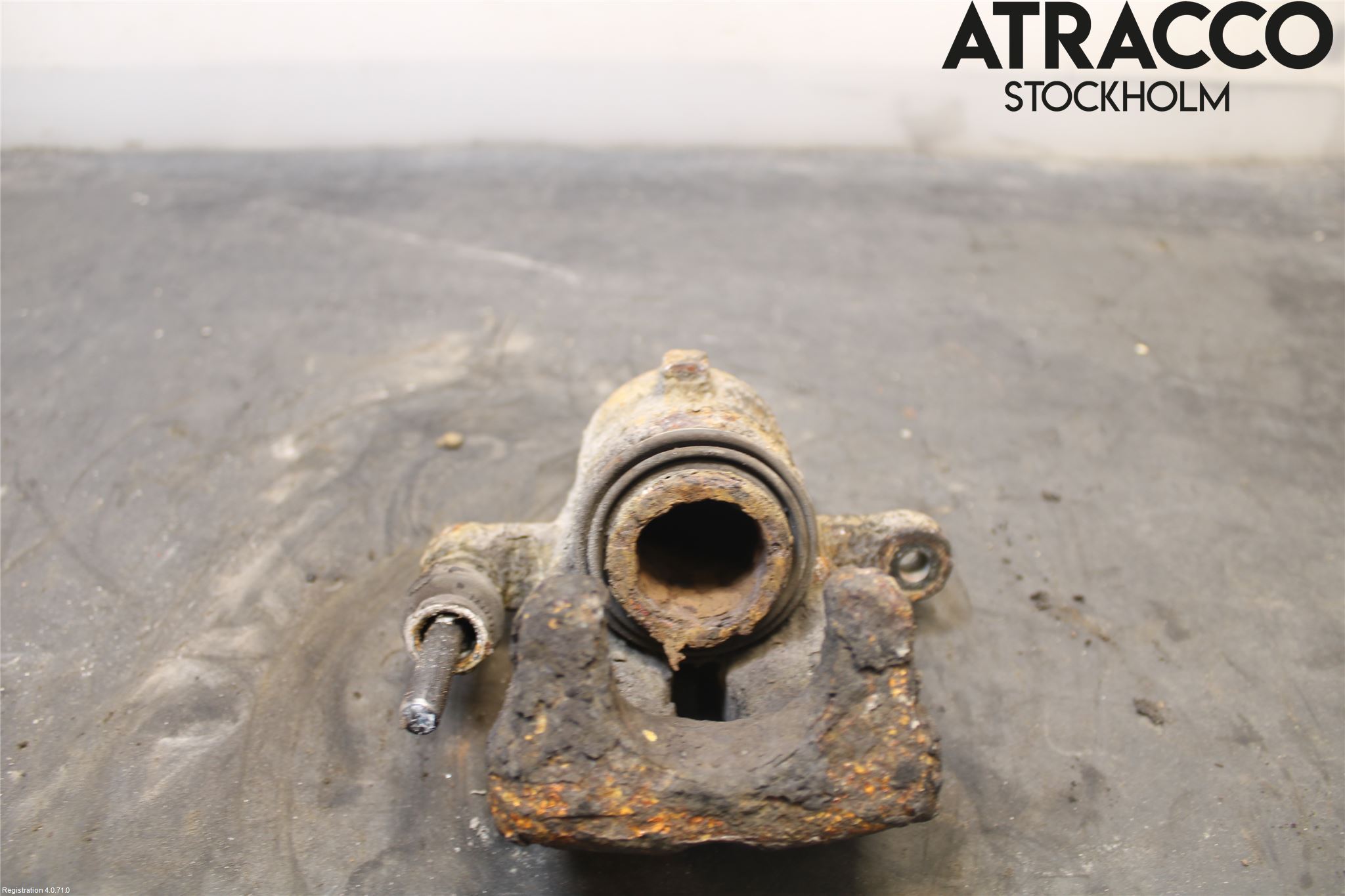 BMW 1 E87/81 5D/3D 03-11 Bromsok Bak Vänster