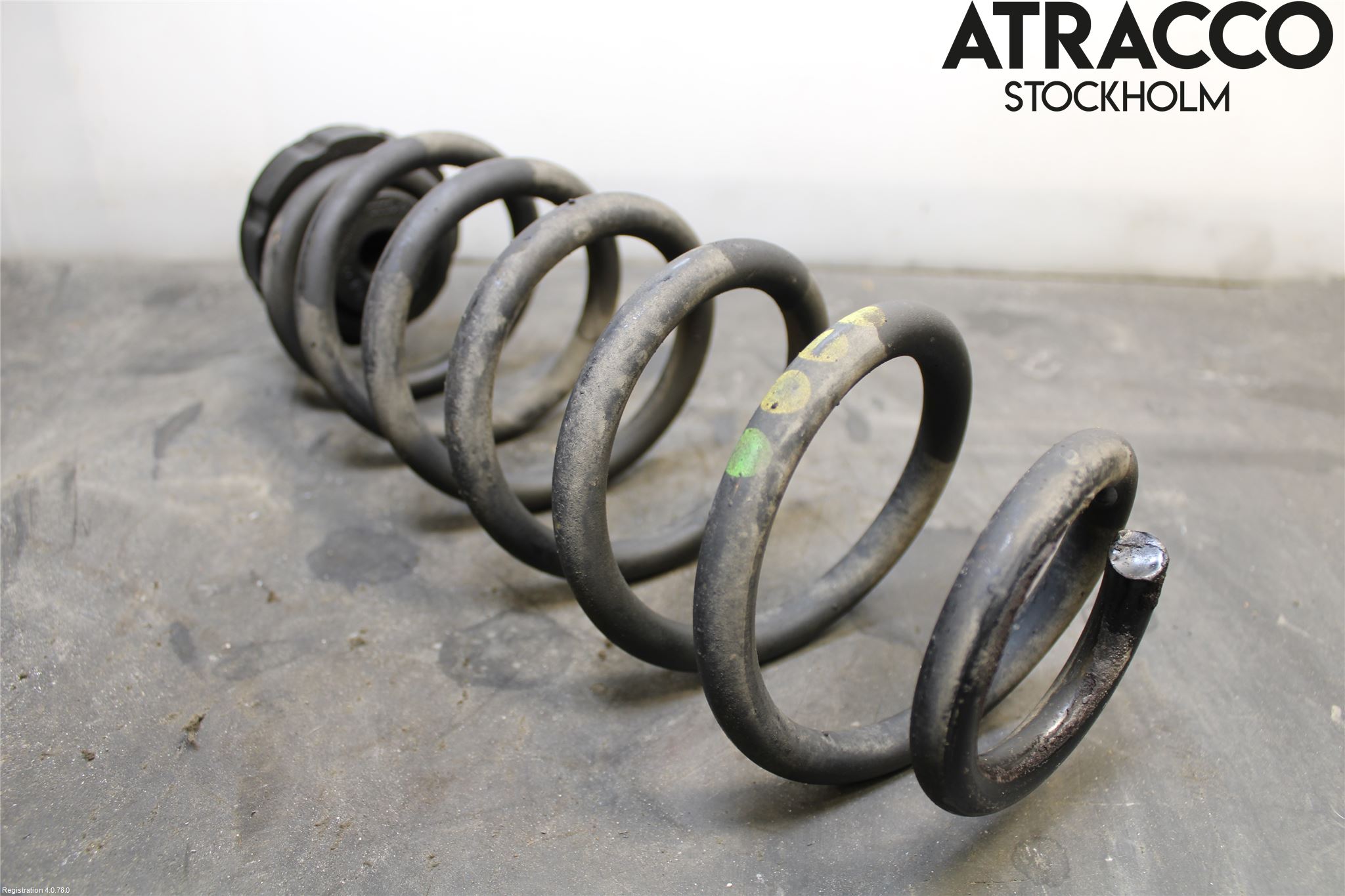 Audi Q5 09-16 Fjäder Bak