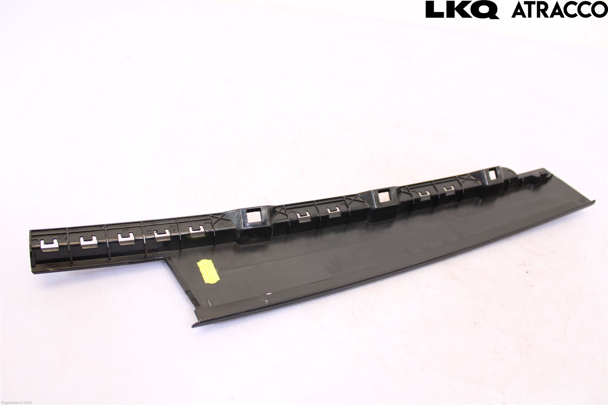 Volkswagen VW TIGUAN 16-24 Dörr Dekorlist Fram Hö