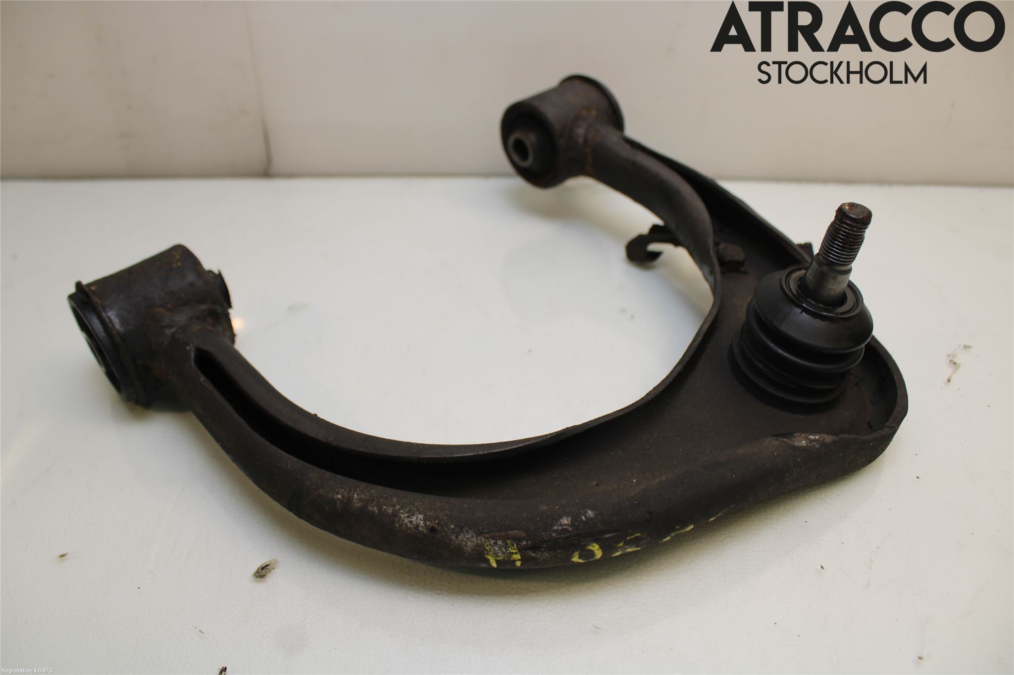 Toyota HILUX 05-16 Bärarm Fram Övre Hö