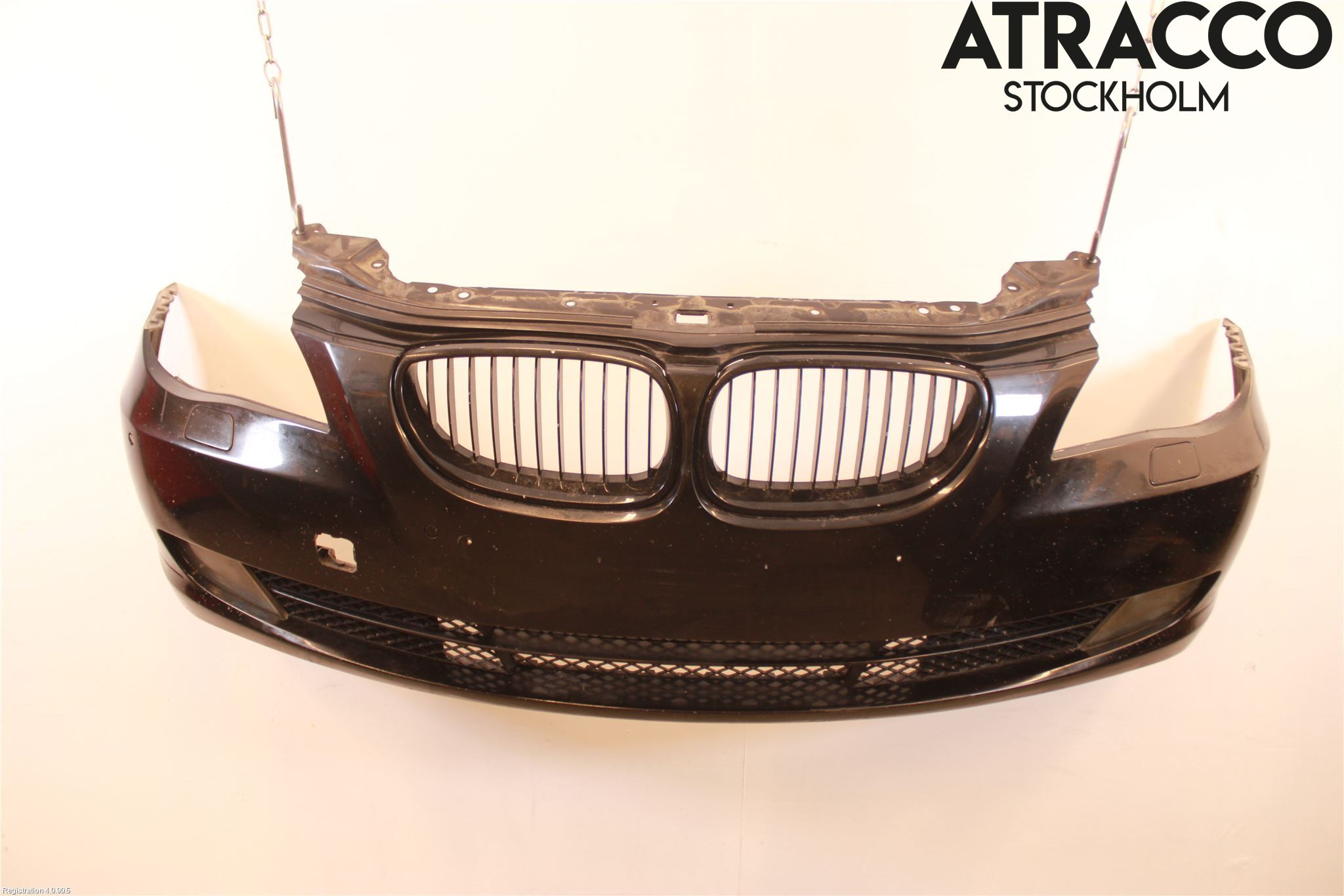 BMW 5 E60/61 Sed/Tou 02-10 Stötfångarbeklädnad Fram