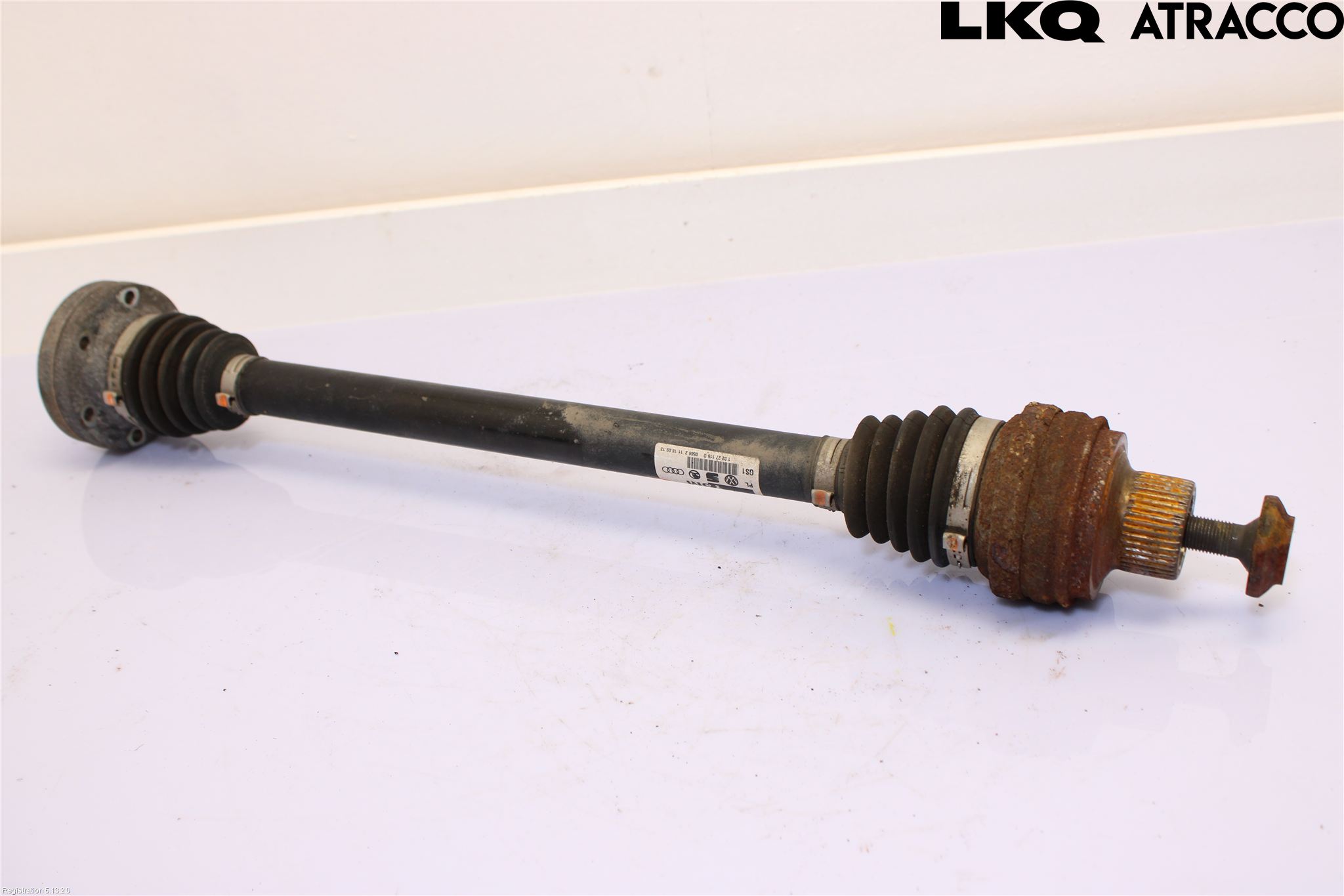 Audi A4 12-15 Drivaxel Bak Höger