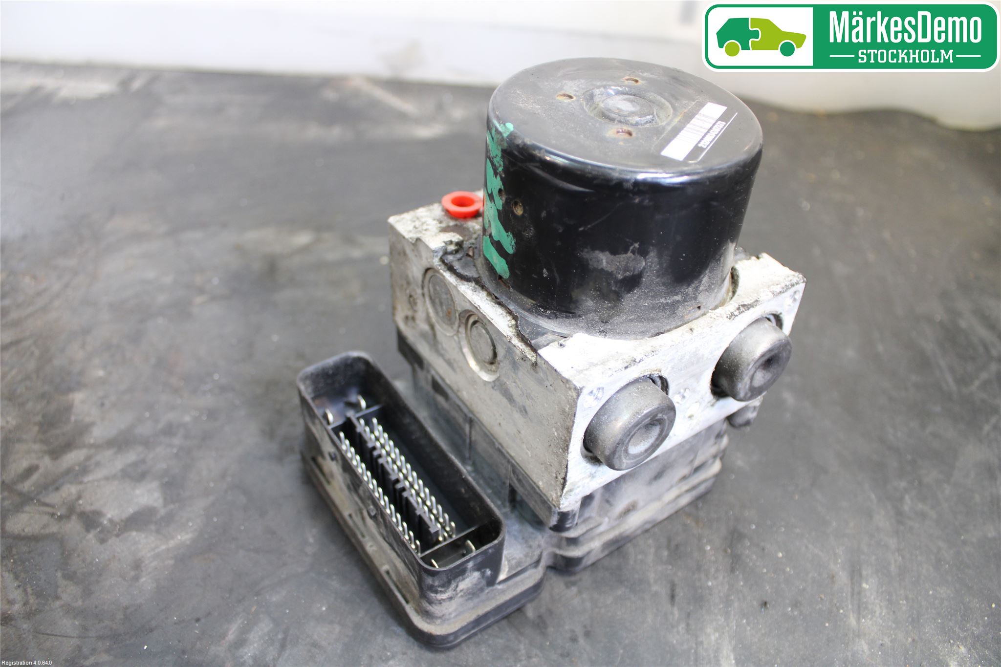 Volkswagen VW TRANSP/CARAVELLE (T5) 04-15 Abs Hydraulaggregat