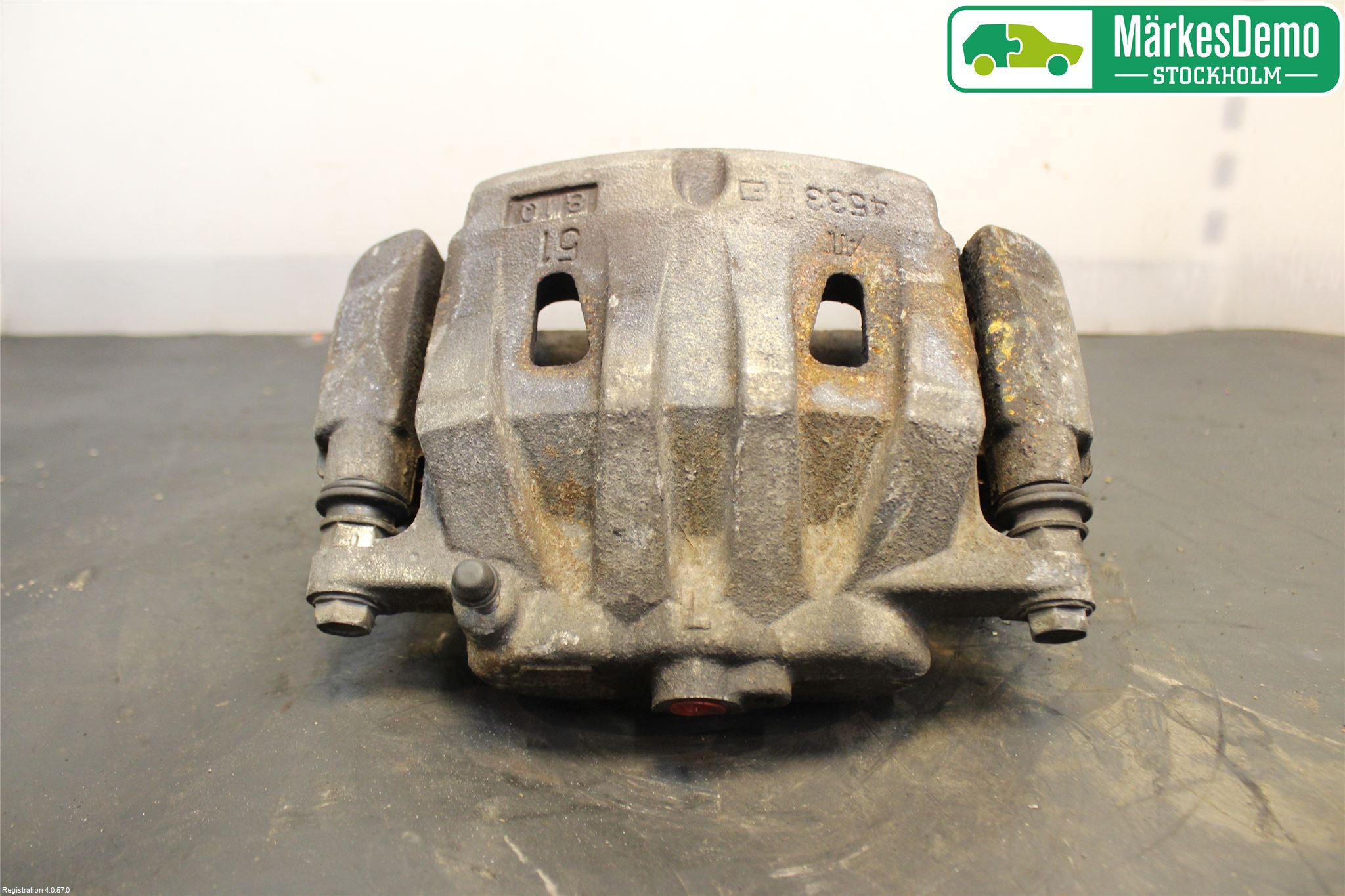 Toyota RAV4 13-18 Bromsok Fram Vänster