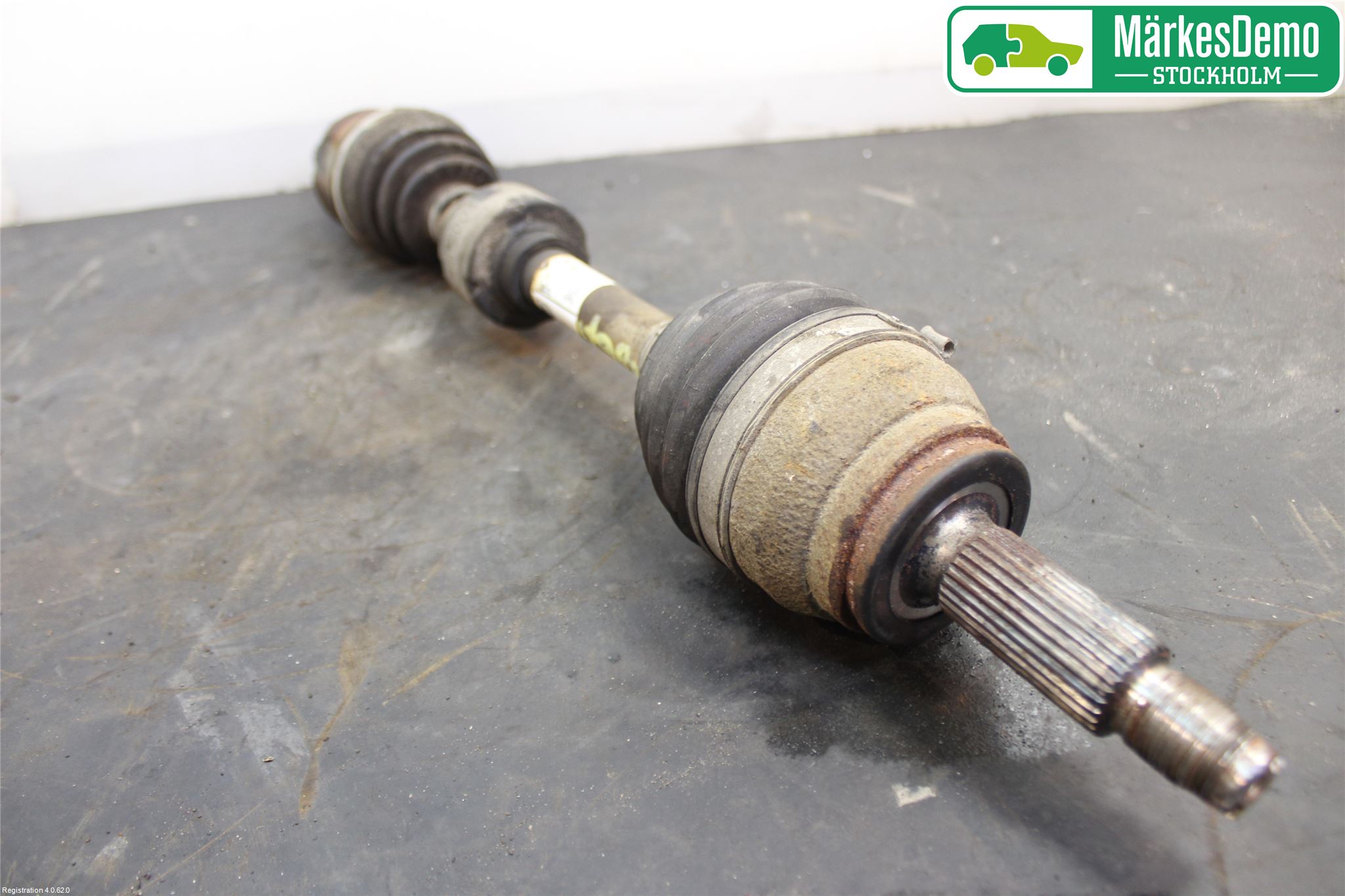 Hyundai i30 PD 17- Drivaxel Fram Vänster