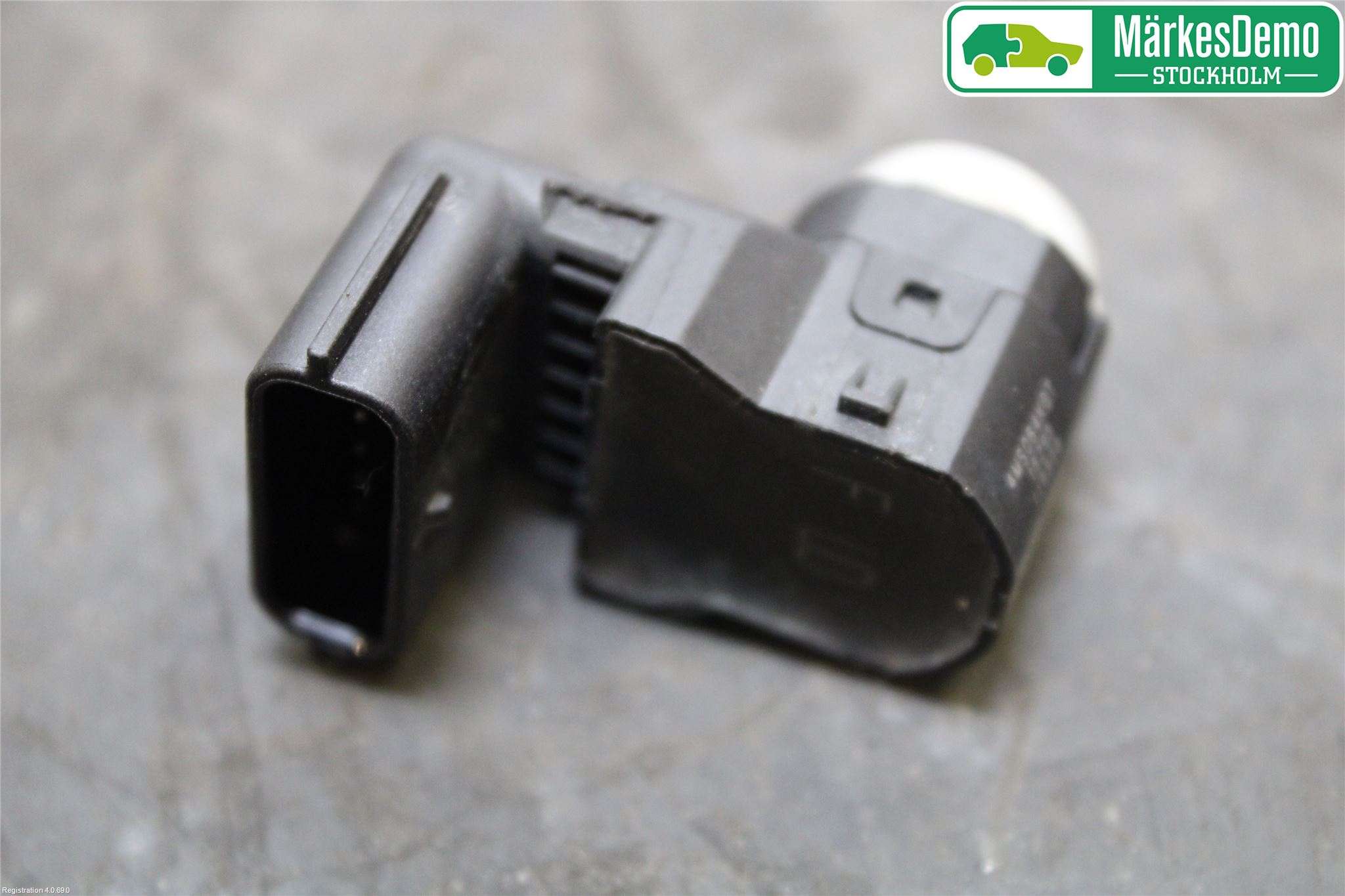 Kia SORENTO 15-20 Parkeringshjälp Frontsensor