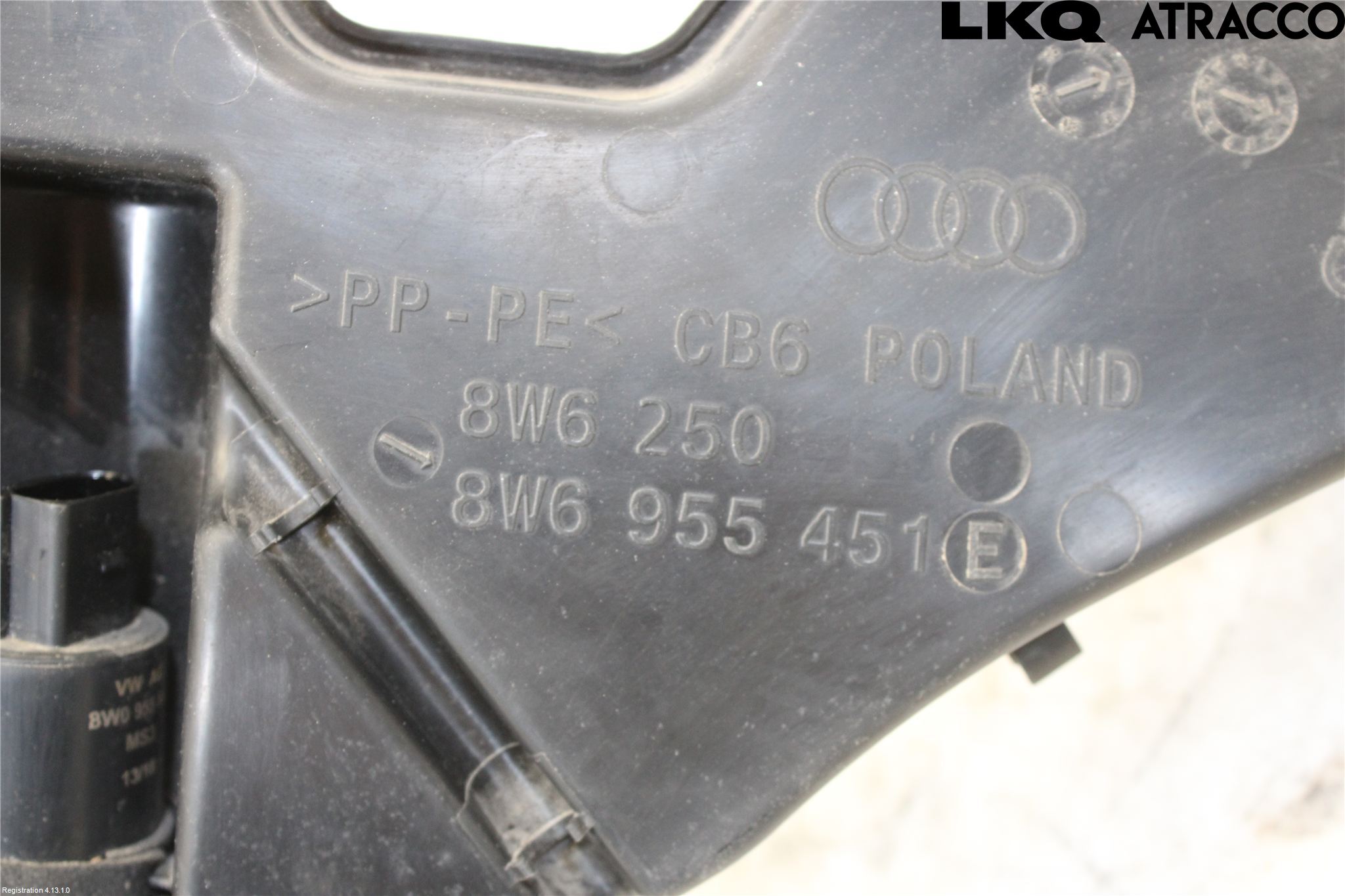 Audi A5 17- Spolartank Vindruta