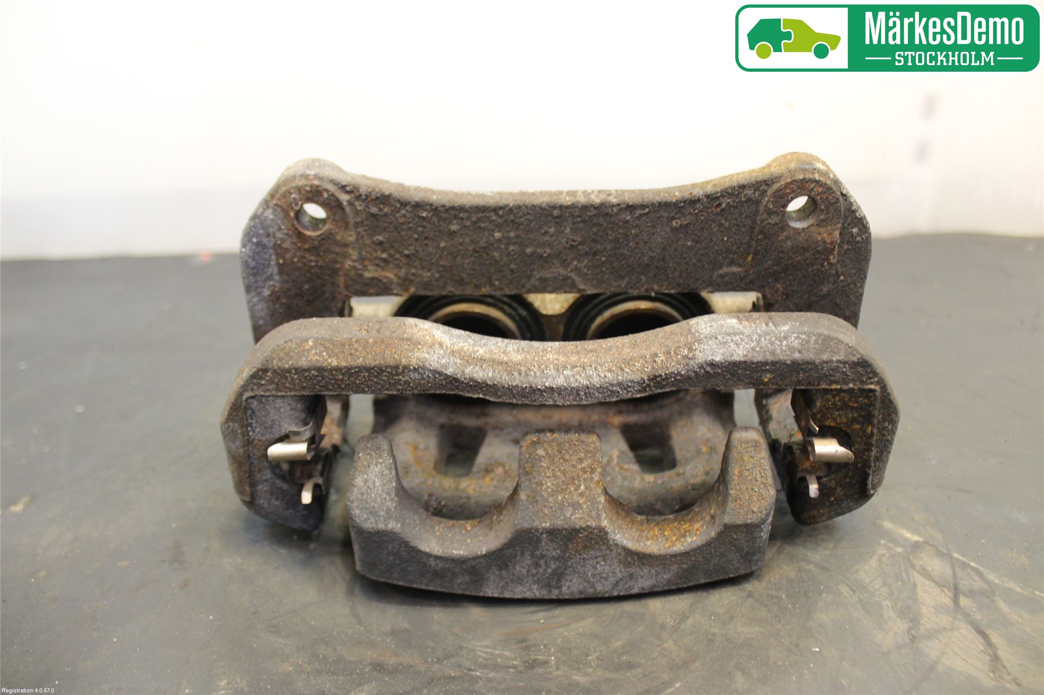 Toyota RAV4 13-18 Bromsok Fram Vänster