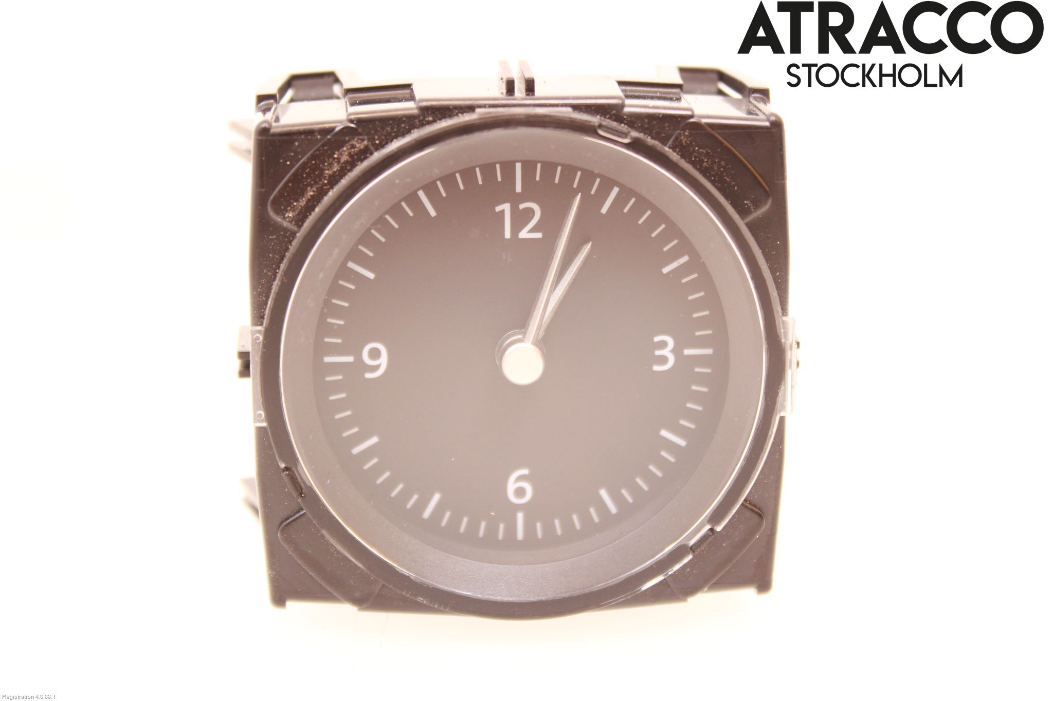 Volkswagen VW PASSAT 15-19 Instrument Klocka