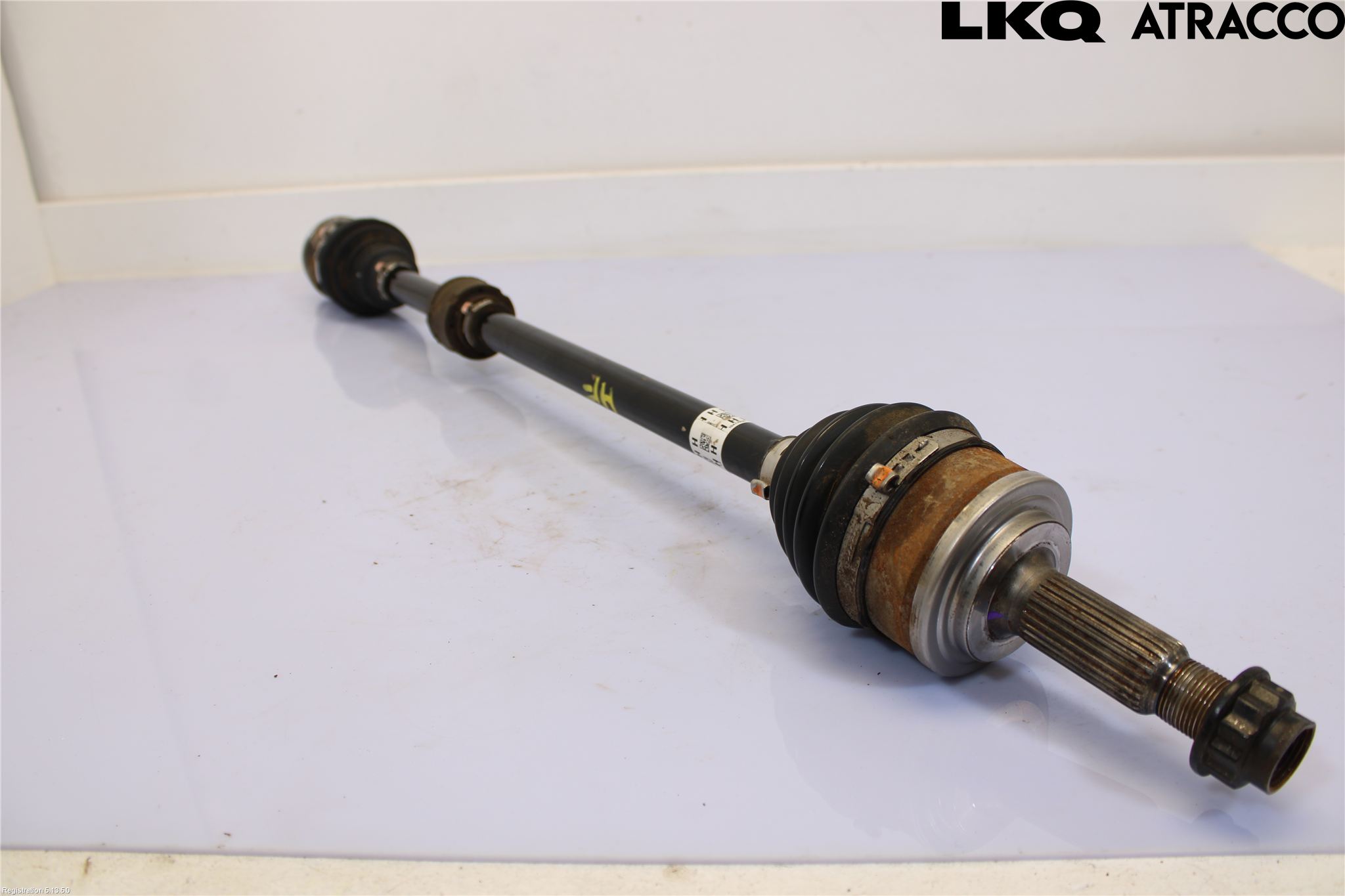 Toyota YARIS XP21 20- Drivaxel Fram Höger