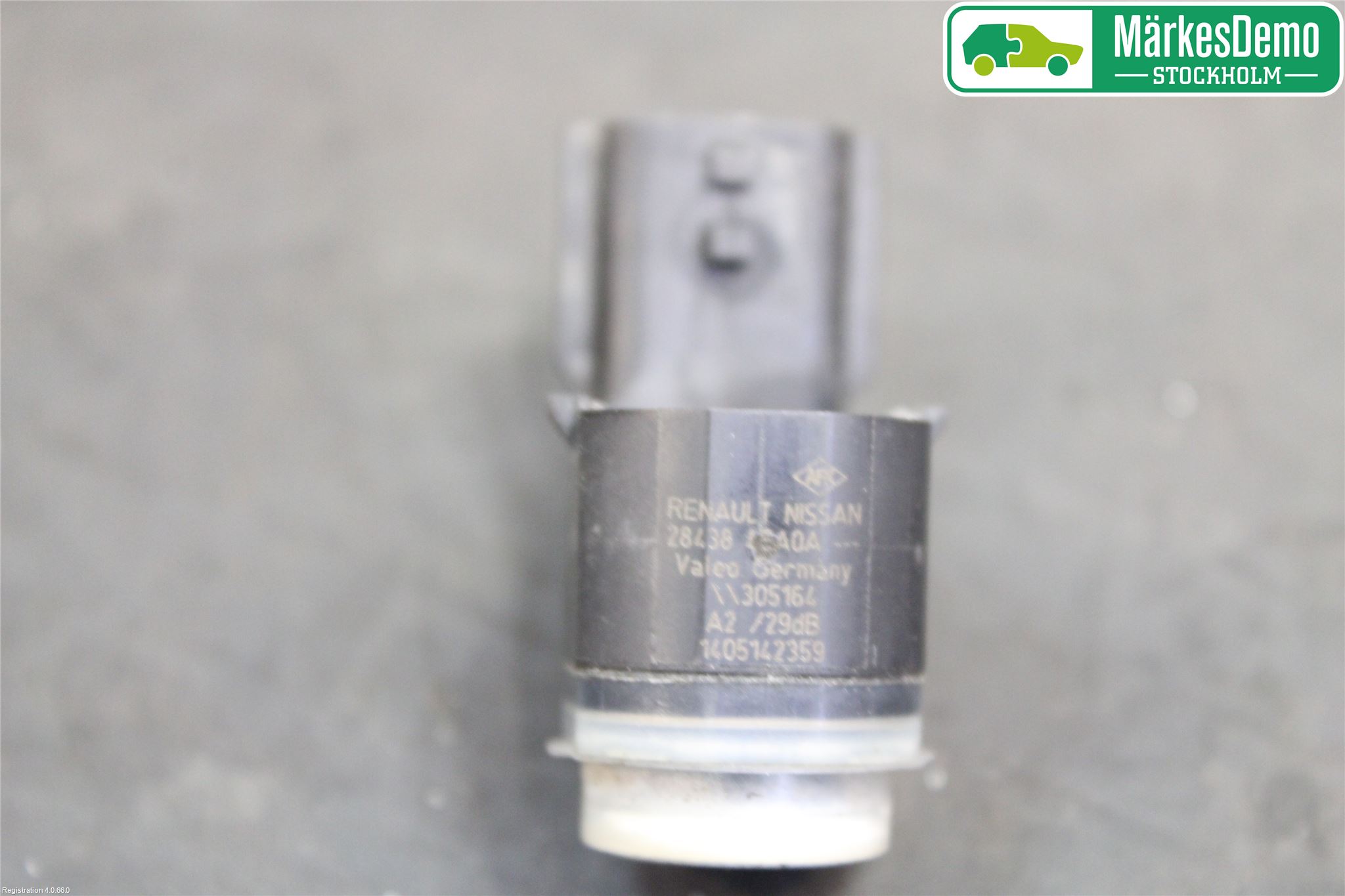 Nissan QASHQAI 14-17 Parkeringshjälp Frontsensor