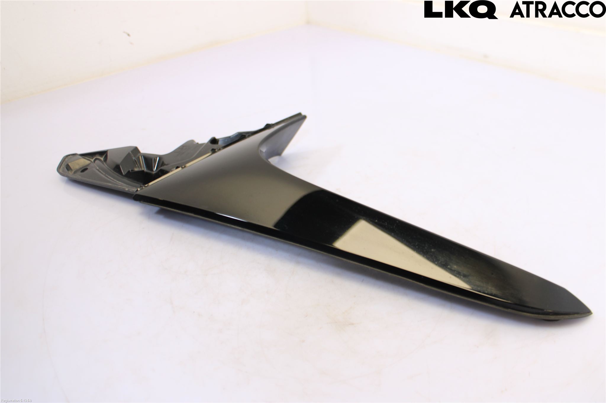 Lexus NX 340h/450h+ 21- Spoiler Baklucka