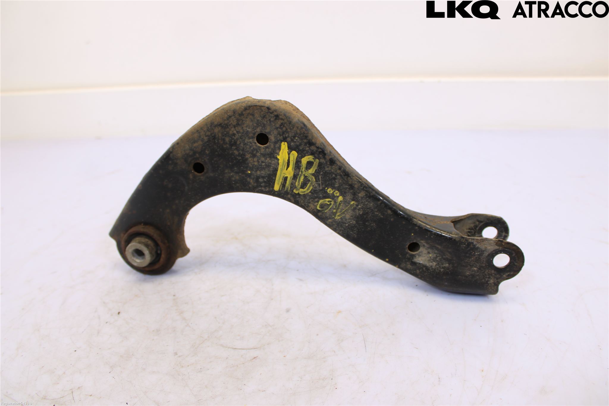 Toyota COROLLA CROSS XG10 22- Bärarm Bak Övre Höger