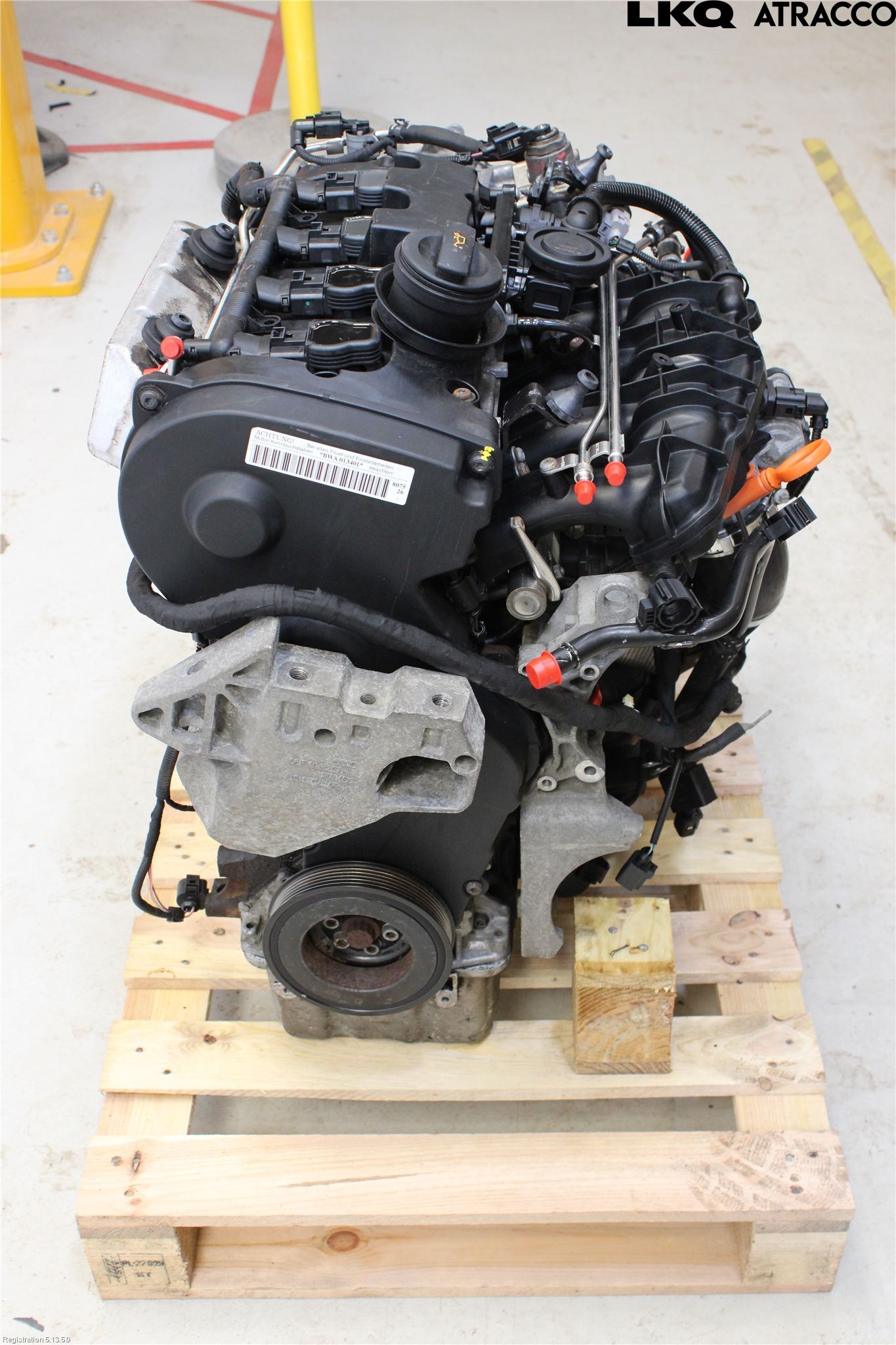 Volkswagen VW GOLF V 04-09 Motor Bensin