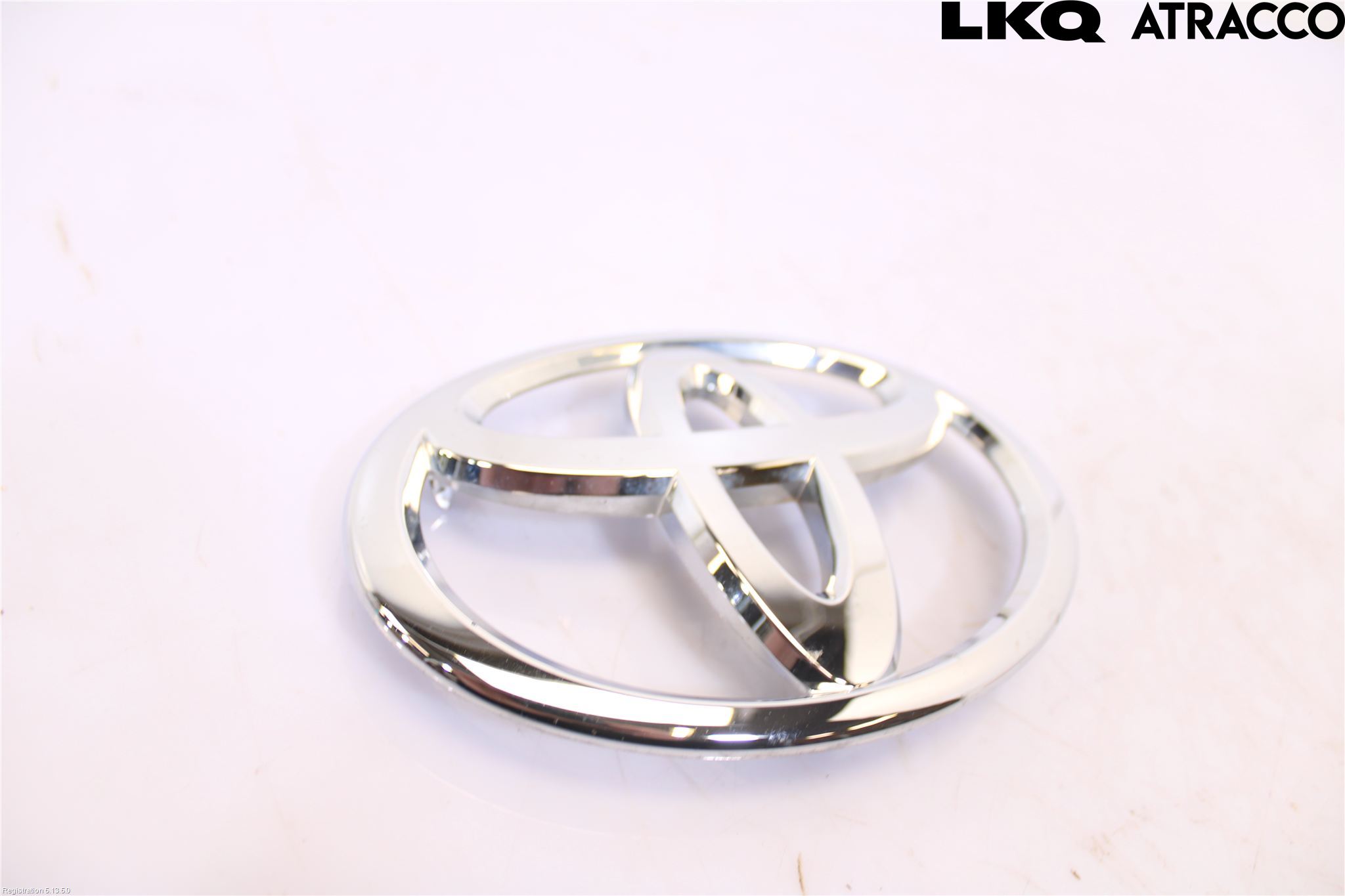 Toyota AYGO X AB70 22- Emblem
