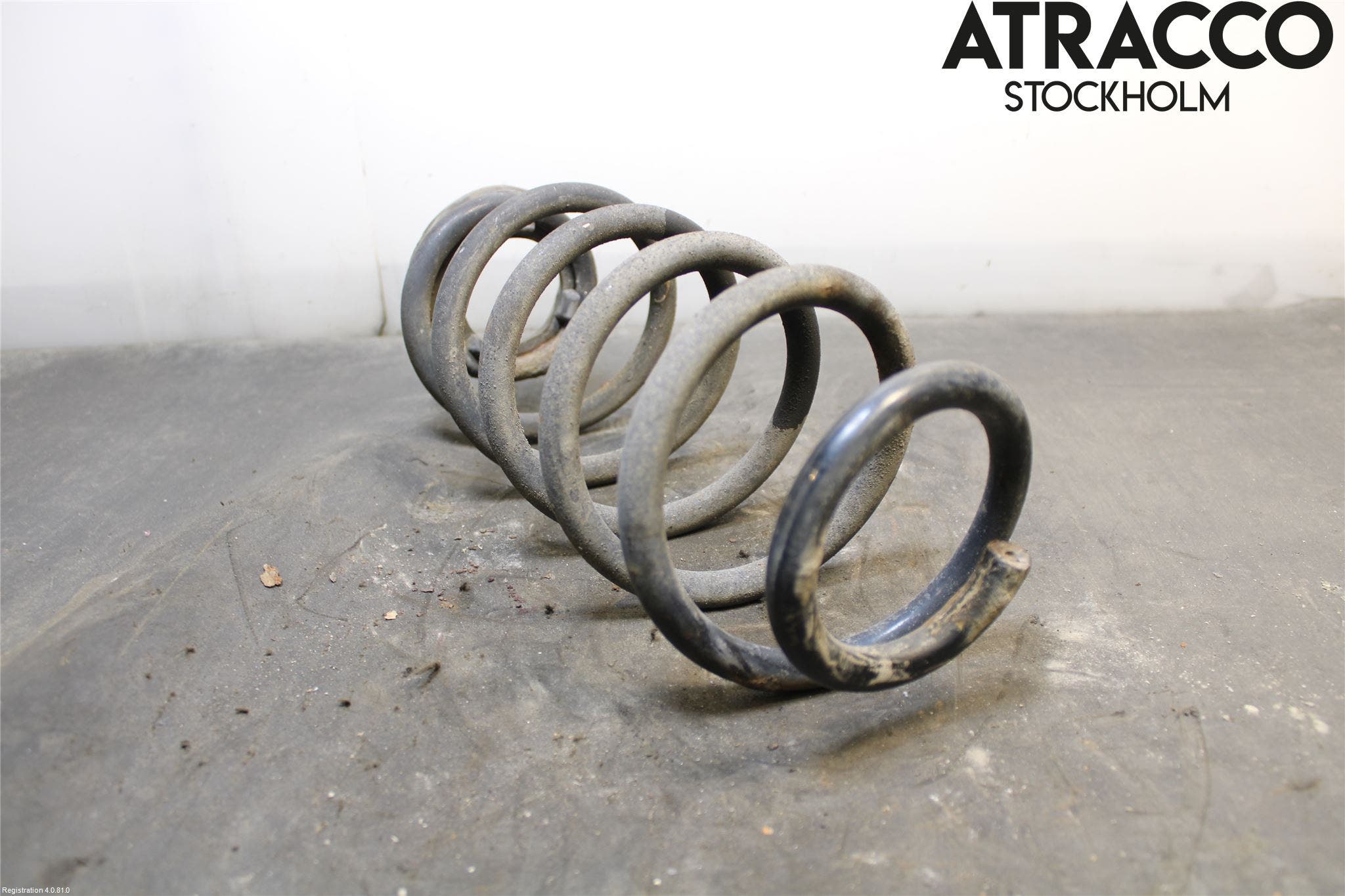 Toyota URBAN CRUISER Fjäder Bak