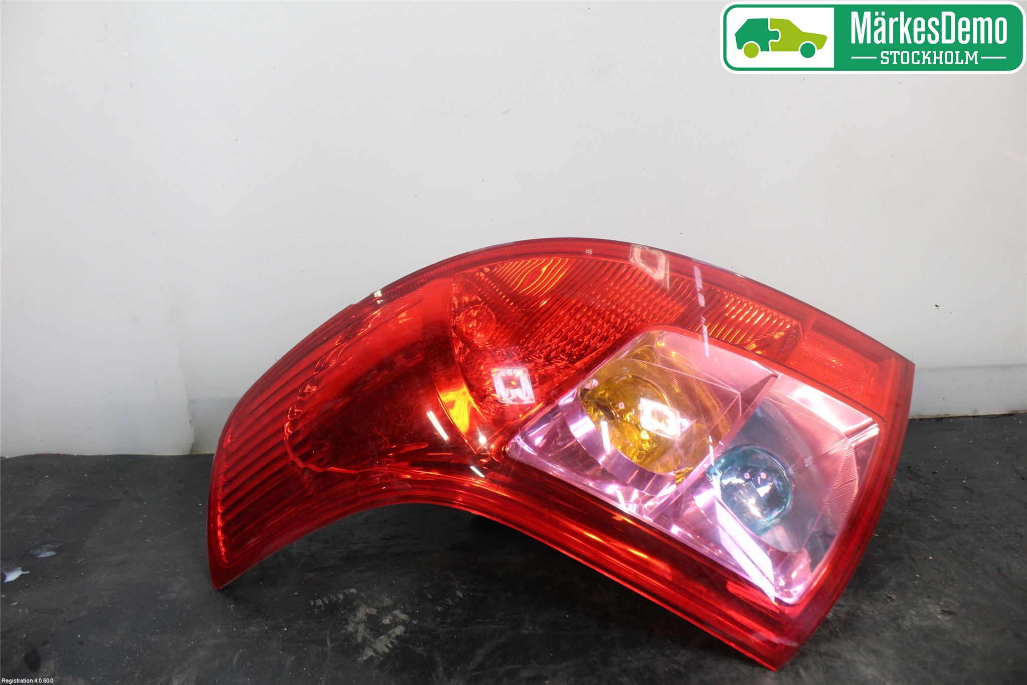 Suzuki SWIFT 05-10 Bakljus Vänster