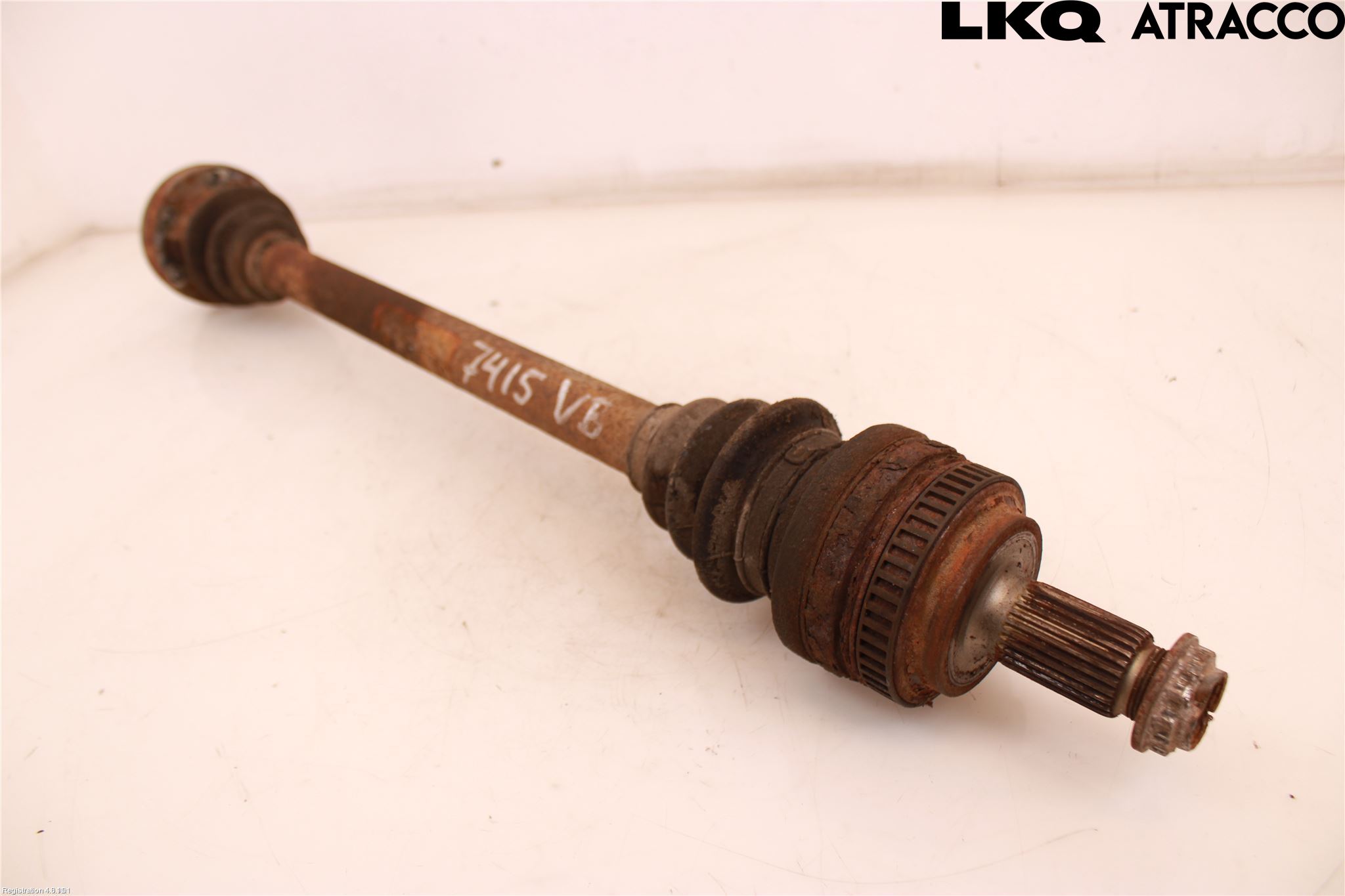 BMW 3 E46      98-05 Drivaxel Bak Vänster