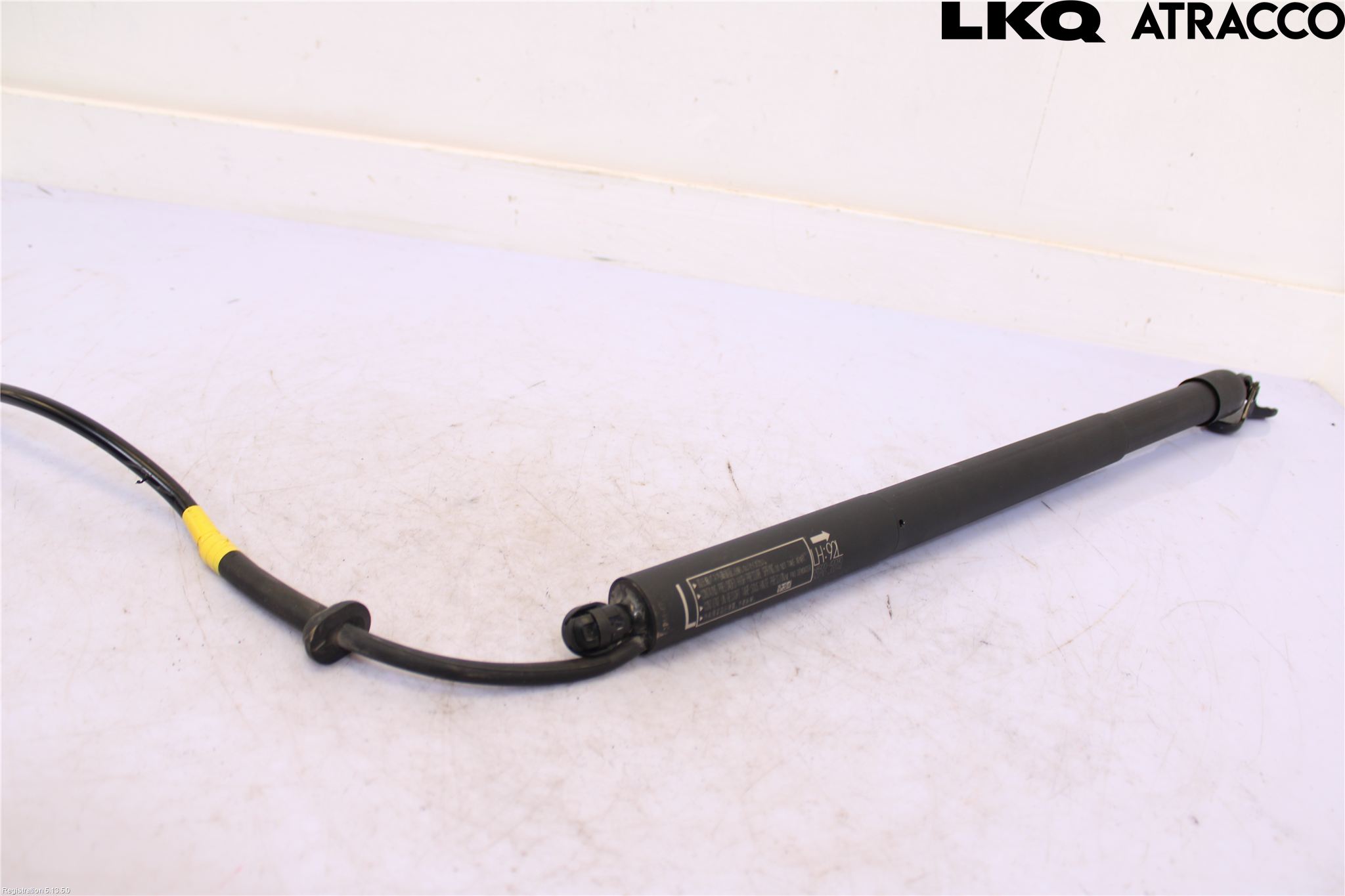 Toyota RAV4 19- Bakluckeöppnare Automatisk