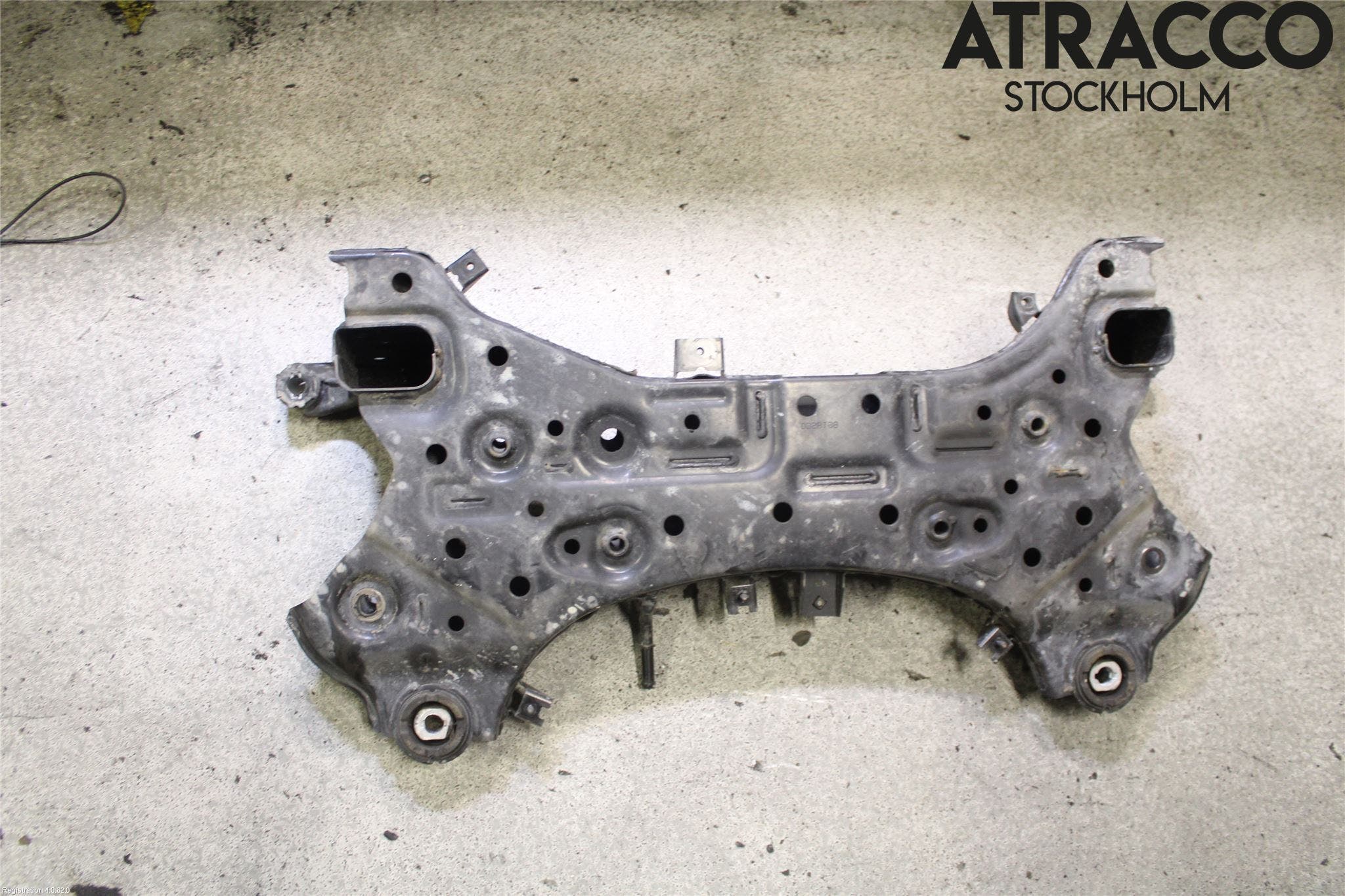 Kia NIRO (DE) 17-22 Framvagnsbalk