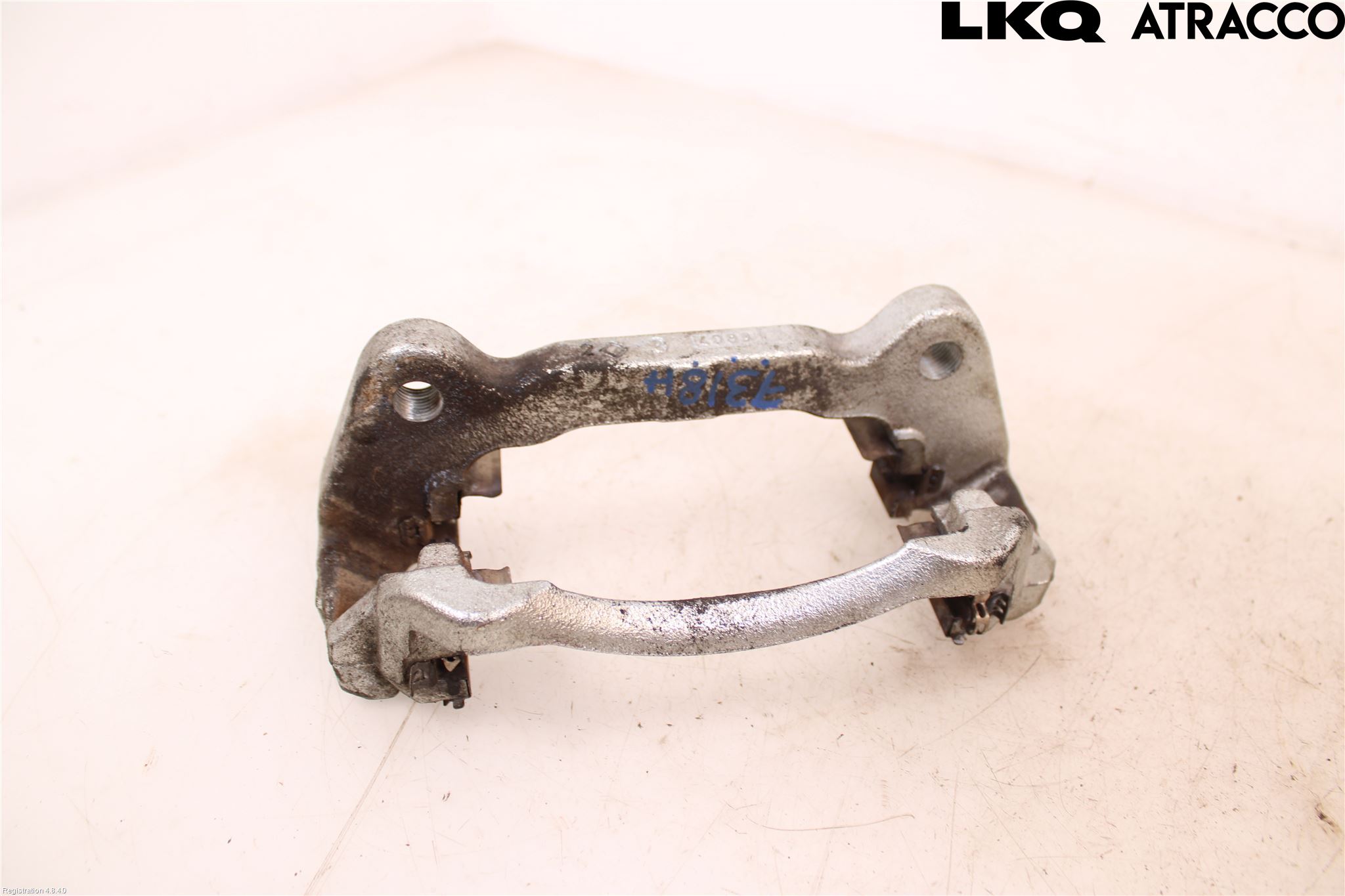 Audi A3/S3 8Y 21- Bromsokshållare