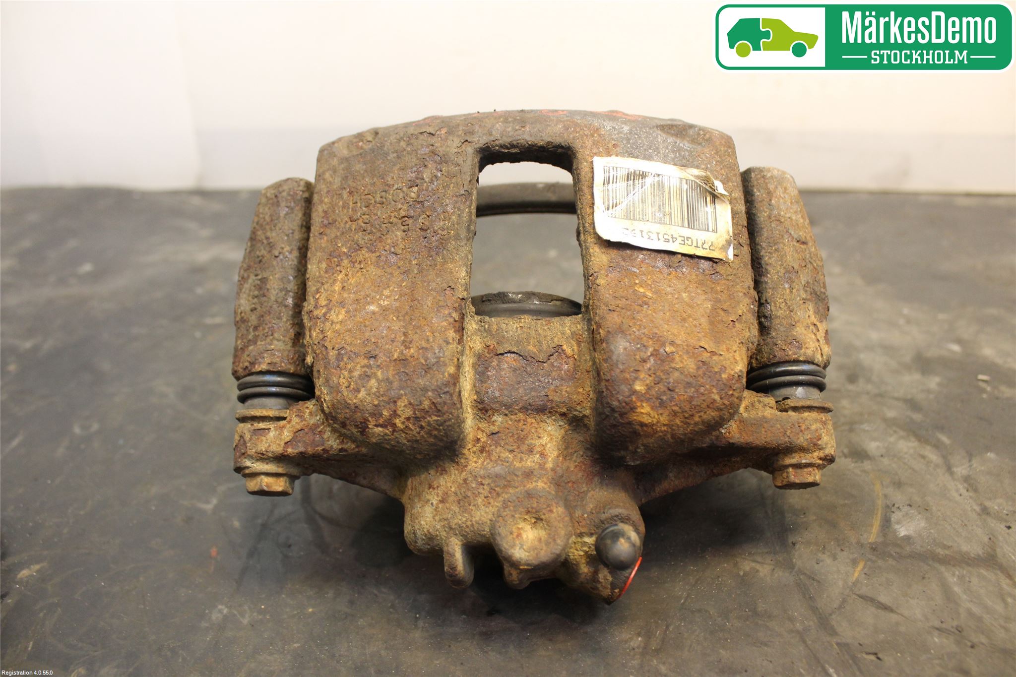 Peugeot 307     05-08 Bromsok Fram Höger