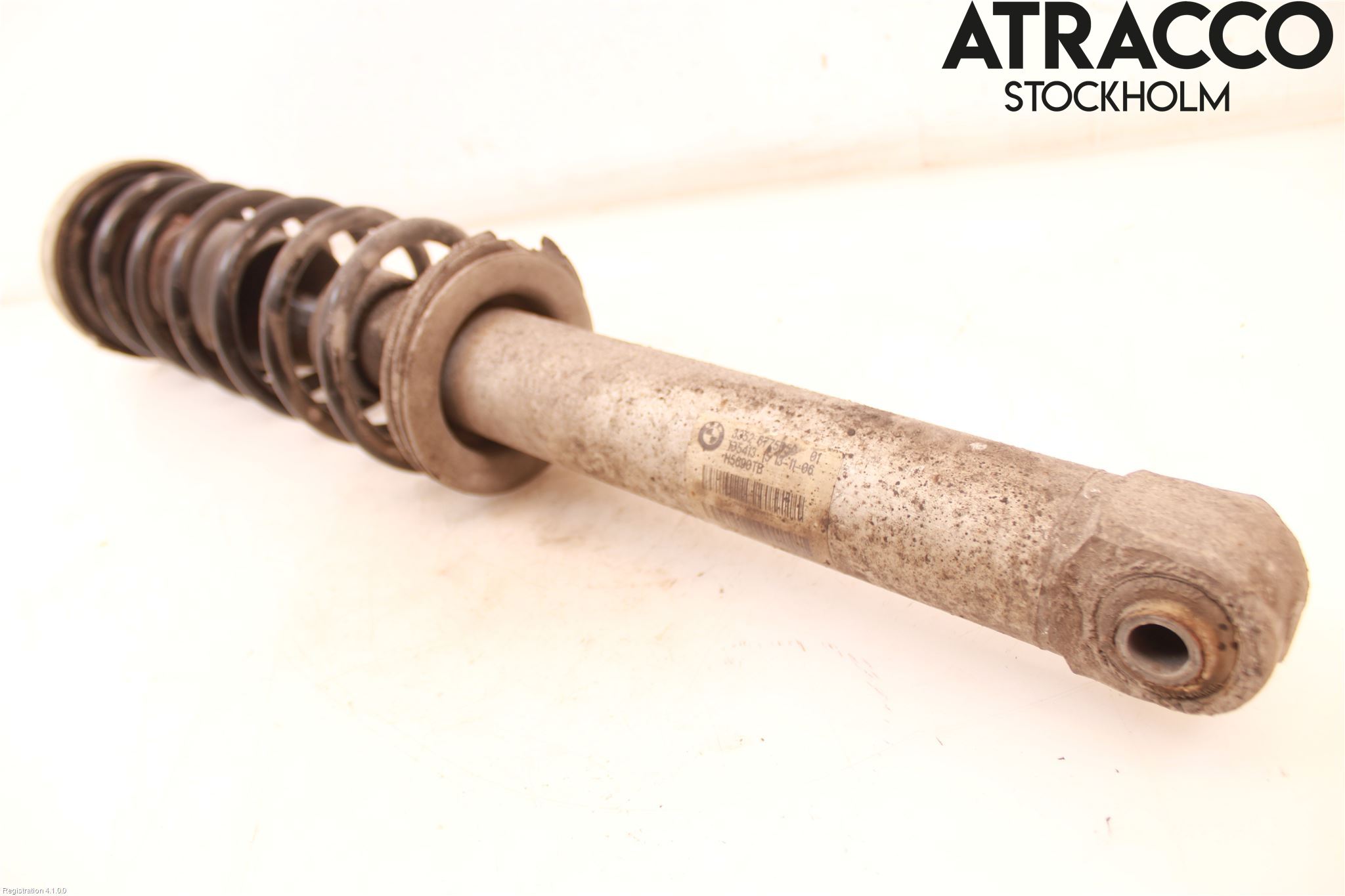 BMW 5 E60/61 Sed/Tou 02-10 Fjäderben Bak Höger