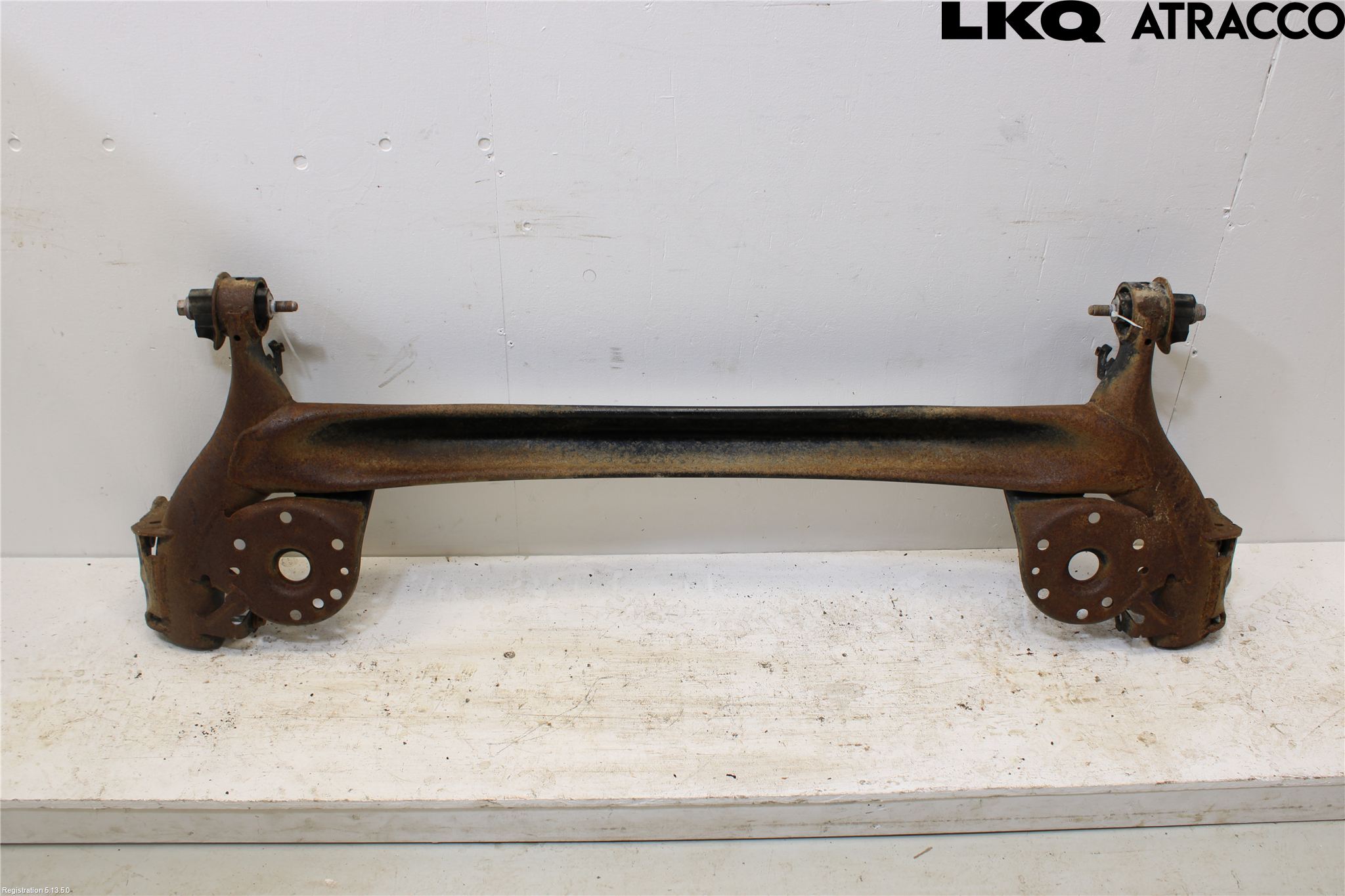 Toyota YARIS XP21 20- Bakaxel