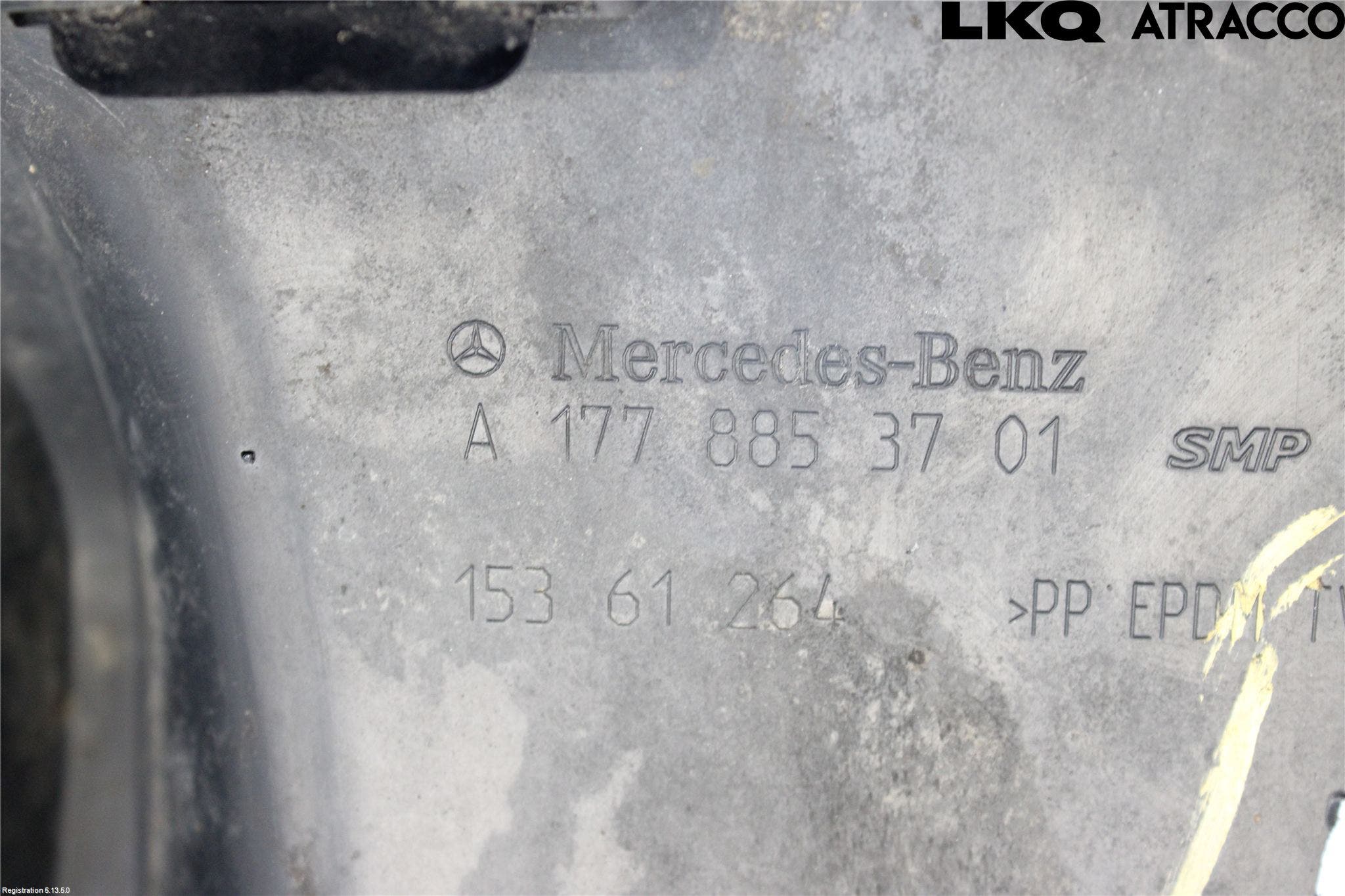 Mercedes-Benz MB A-KLASS (W177) 18- Stötfångardel Bak Mitt