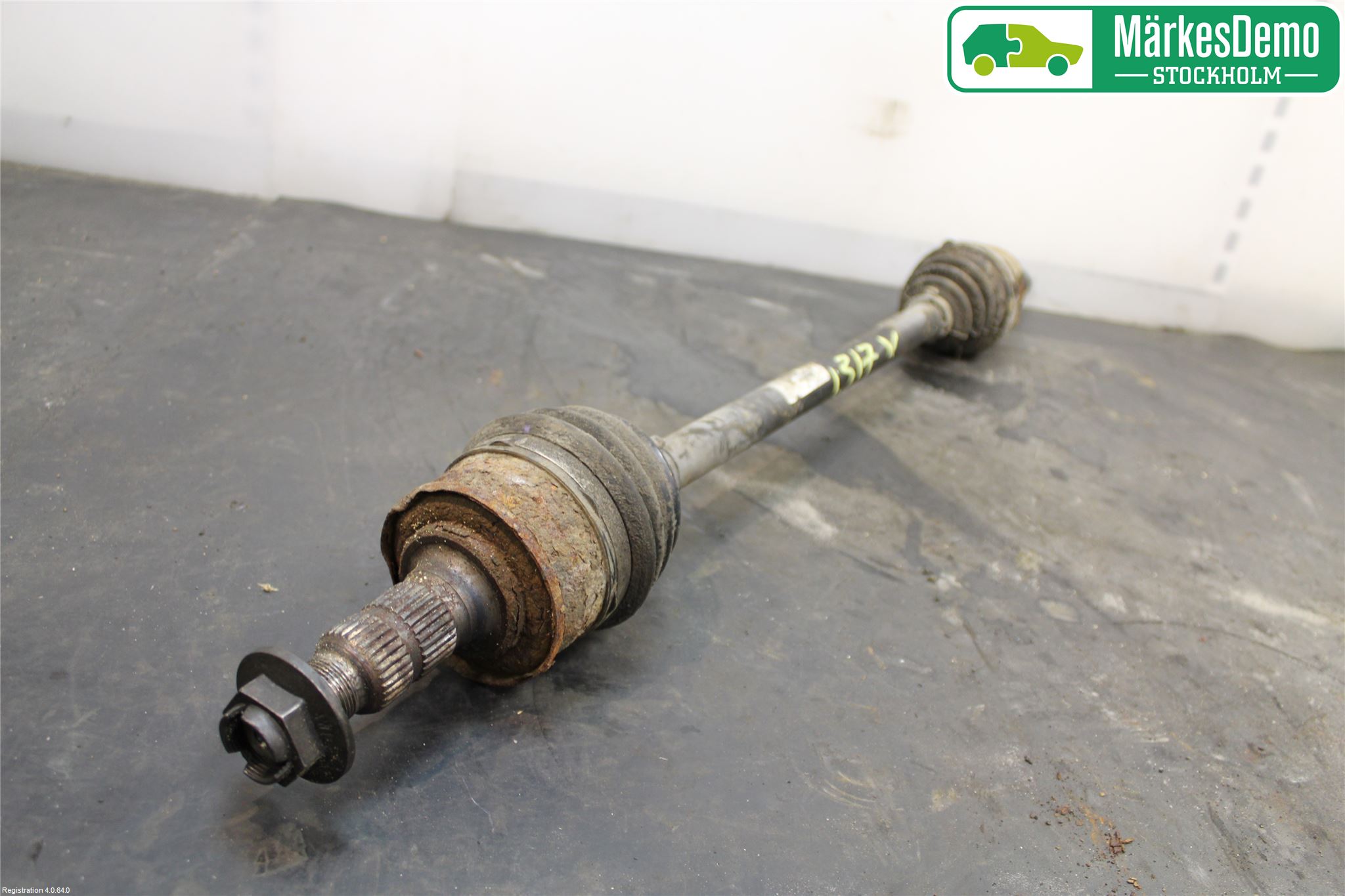 Opel INSIGNIA 09-16 Drivaxel Bak Höger